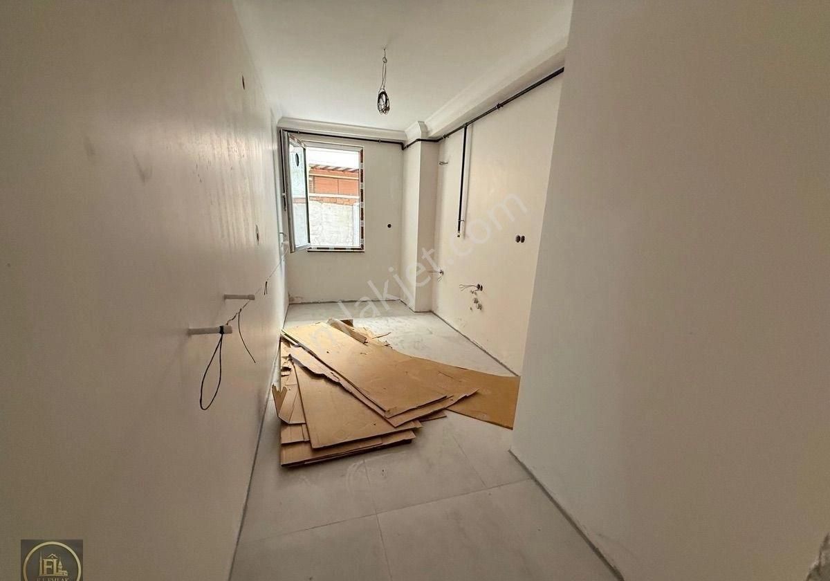 Fl Emlaktan Bulgurlu Metro Yakını 2+1 Sıfır Bahçe Kat - Görsel 19