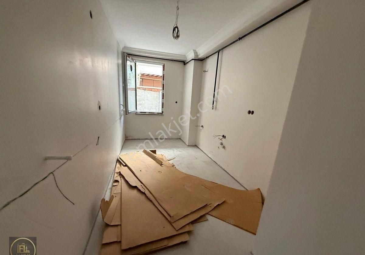 Fl Emlaktan Bulgurlu Metro Yakını 2+1 Sıfır Bahçe Kat - Görsel 23