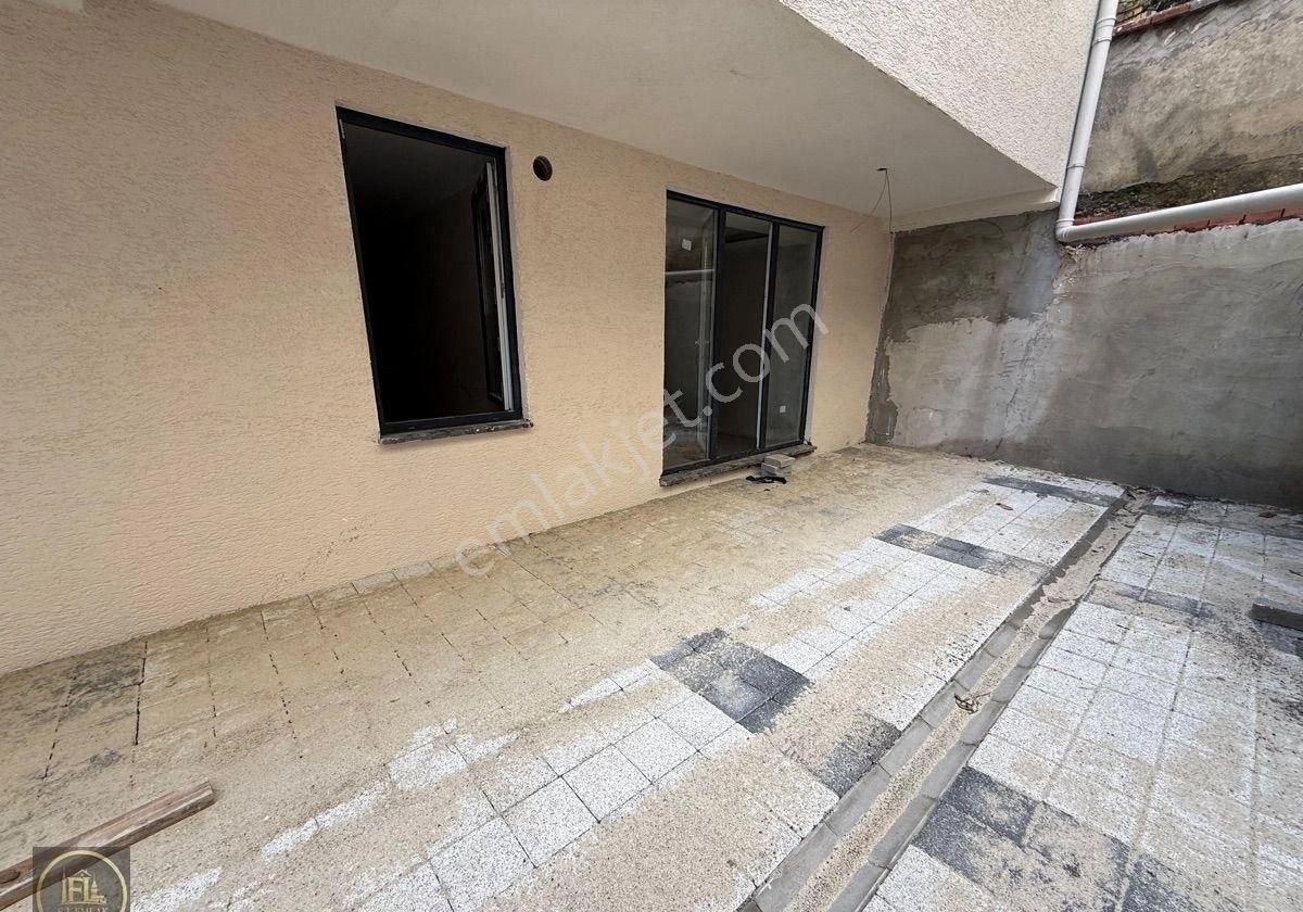 Fl Emlaktan Bulgurlu Metro Yakını 2+1 Sıfır Bahçe Kat - Görsel 14