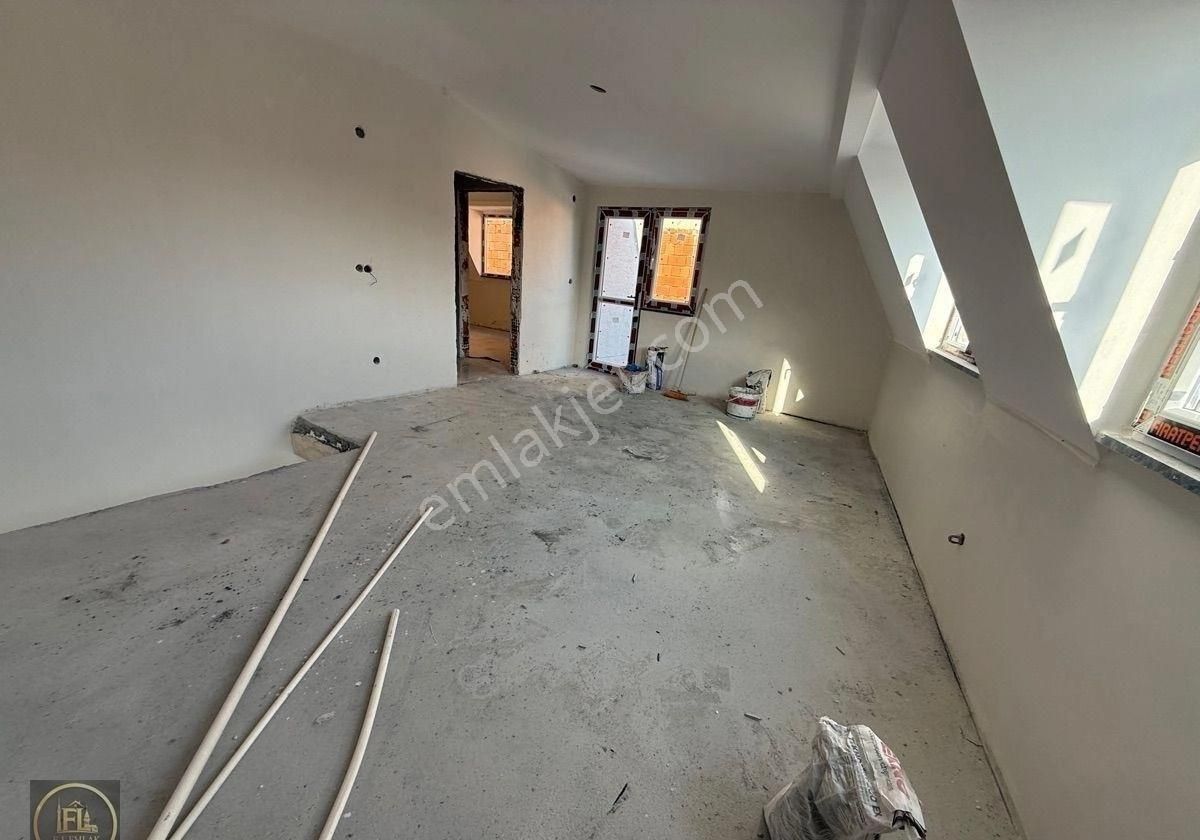 Fl Emlaktan Bulgurlu Metro Yakını 5+2 Sıfır Geniş Dubleks - Görsel 24