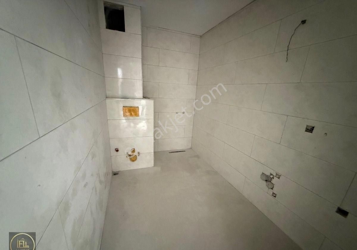 Fl Emlaktan Bulgurlu Metro Yakını 5+2 Sıfır Geniş Dubleks - Görsel 17