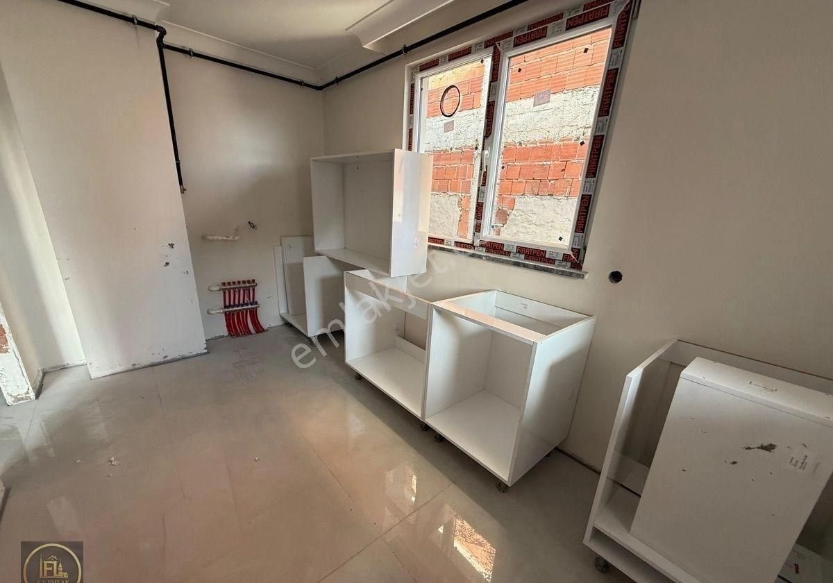 Fl Emlaktan Bulgurlu Metro Yakını 5+2 Sıfır Geniş Dubleks - Görsel 16