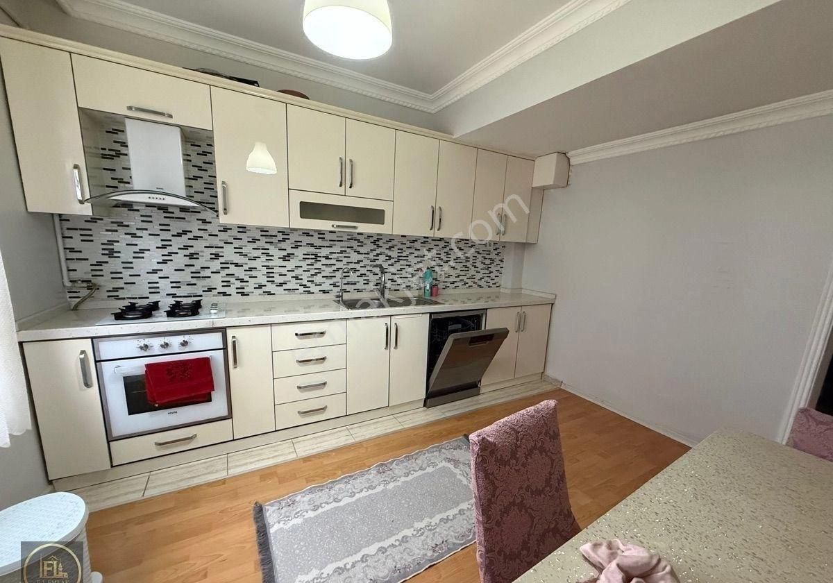 Fl Emlaktan Bulgurlu Metro Libadiye Yakını 2+1 Full Eşyalı Arakat - Görsel 20