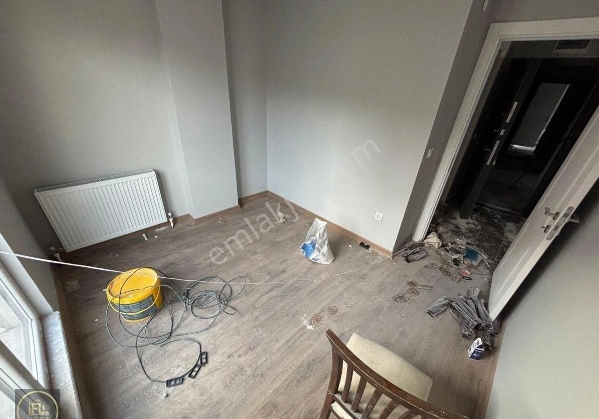 F-l Emlaktan Emaar Avm Libadiye Yakın Cadde Üstü Sıfır Lüks 2+1 - Görsel 2