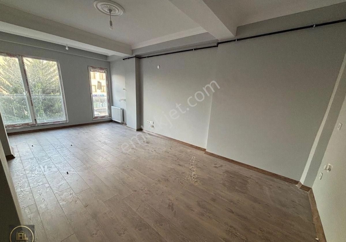 F-l Emlaktan Emaar Avm Libadiye Yakın Cadde Üstü Sıfır Lüks 1+1 1.kat - Görsel 11