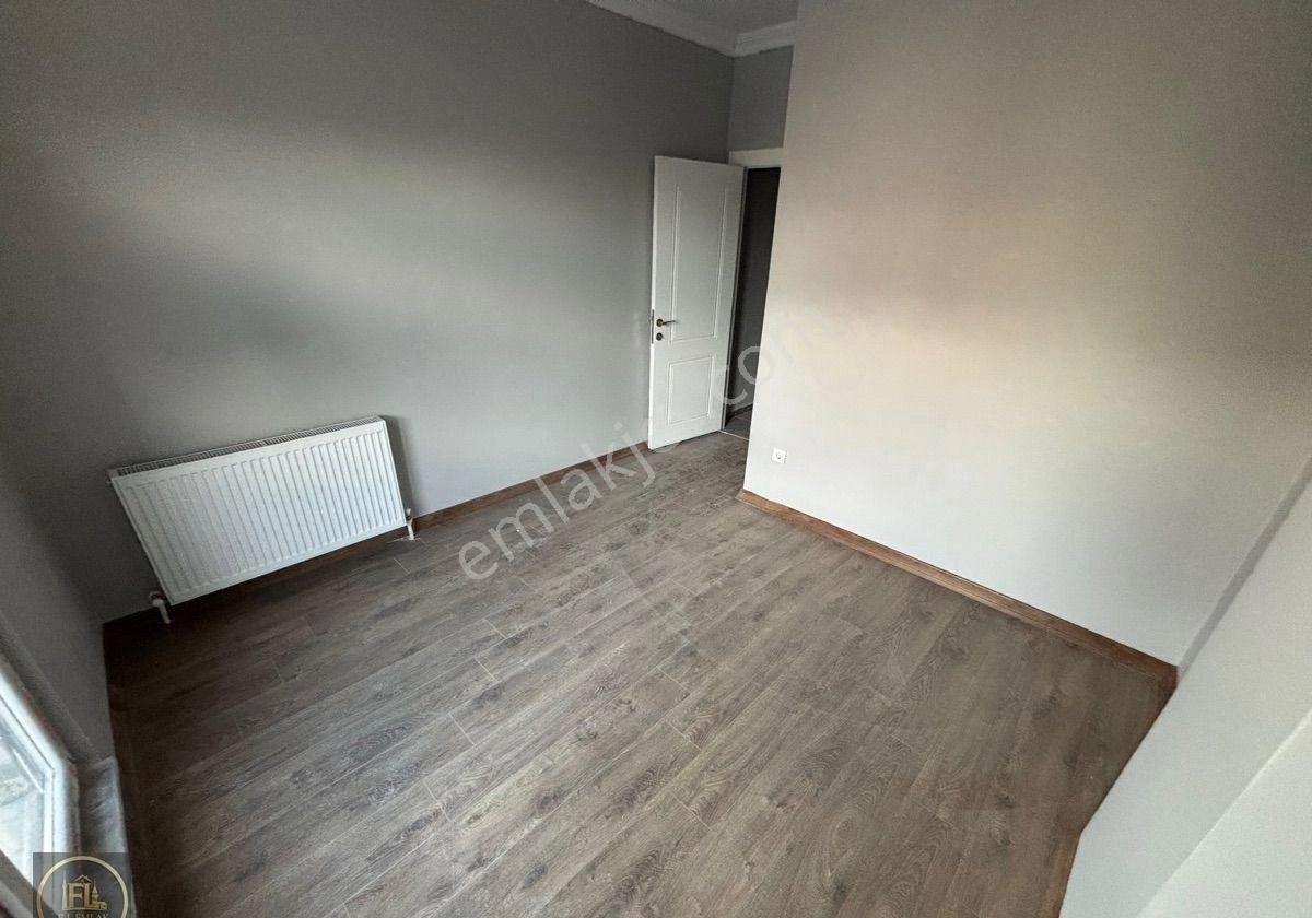 F-l Emlaktan Emaar Avm Libadiye Yakın Cadde Üstü Sıfır Lüks 1+1 1.kat - Görsel 5