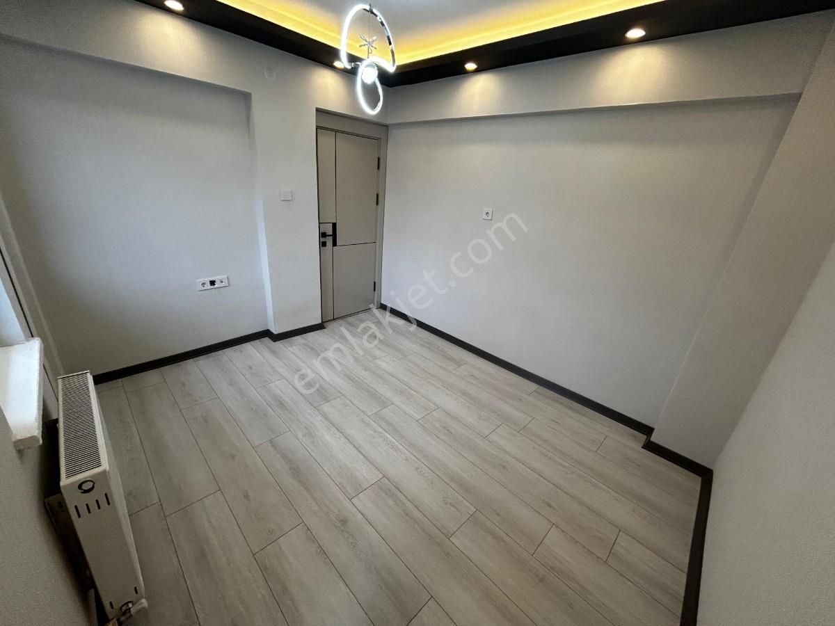 Sincan Ahi Evran Mah 3+1 Lüks Yapılı Bağımsız Ara Katta Daire - Görsel 14