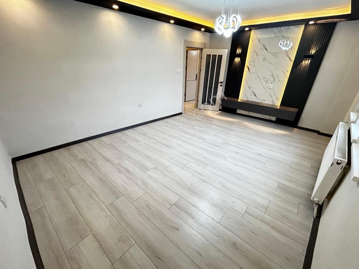 Sincan Ahi Evran Mah 3+1 Lüks Yapılı Bağımsız Ara Katta Daire - Görsel 27