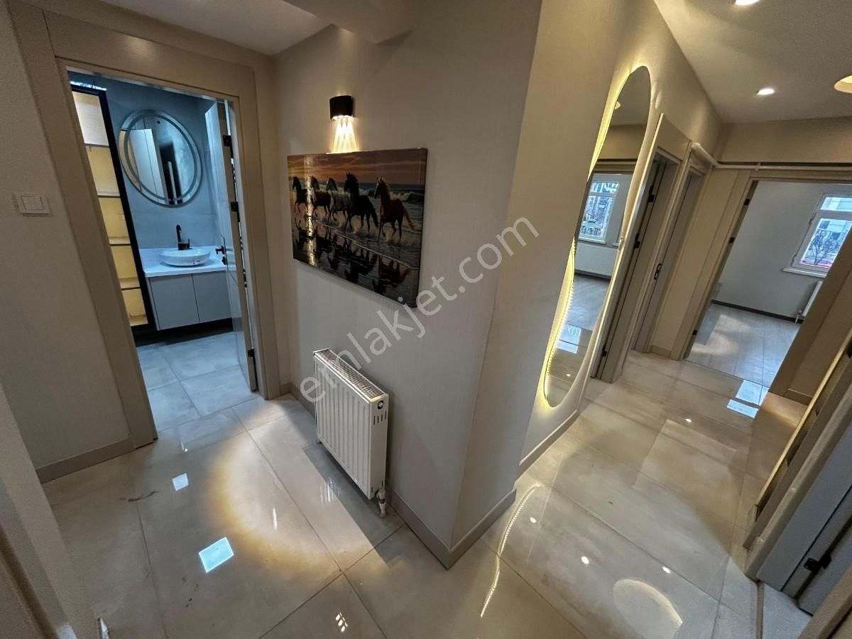 Sincan Ahi Evran Mah 3+1 Lüks Yapılı Bağımsız Ara Katta Daire - Görsel 17