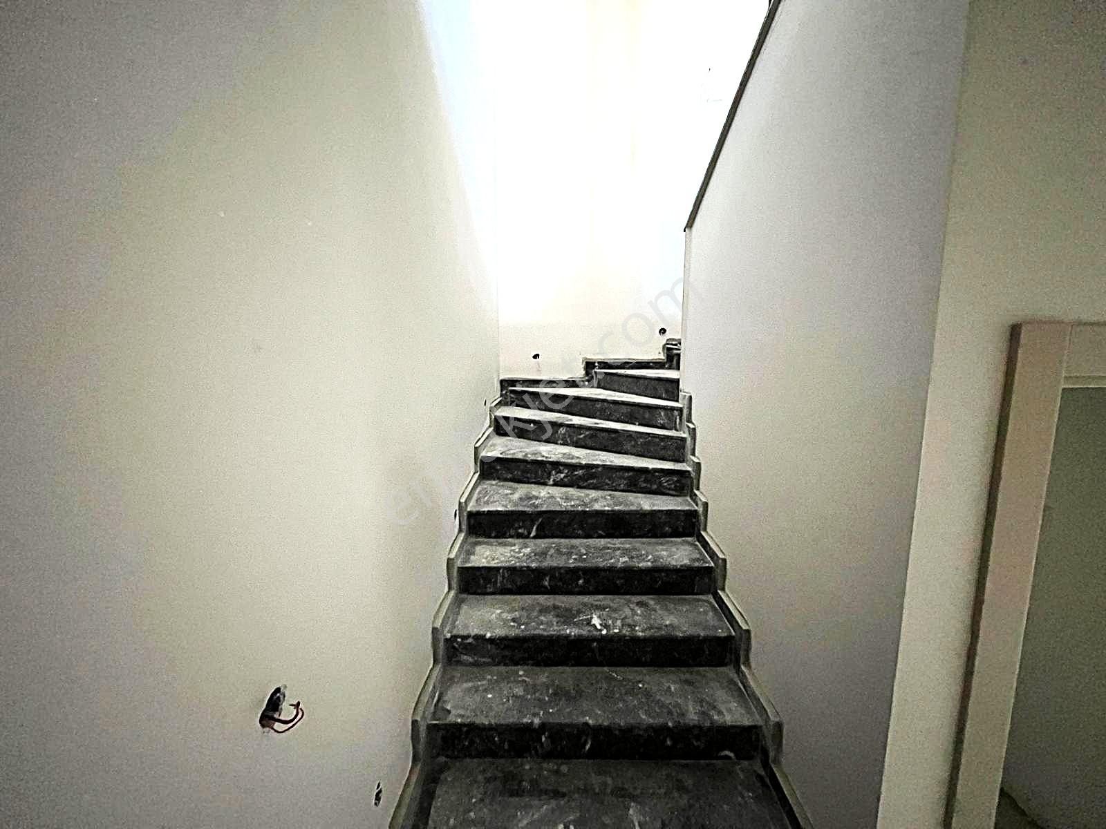 The Duru Team - Şehirhastanesinin Hemen Yanıbaşında 3,5+1 Villa - Görsel 13