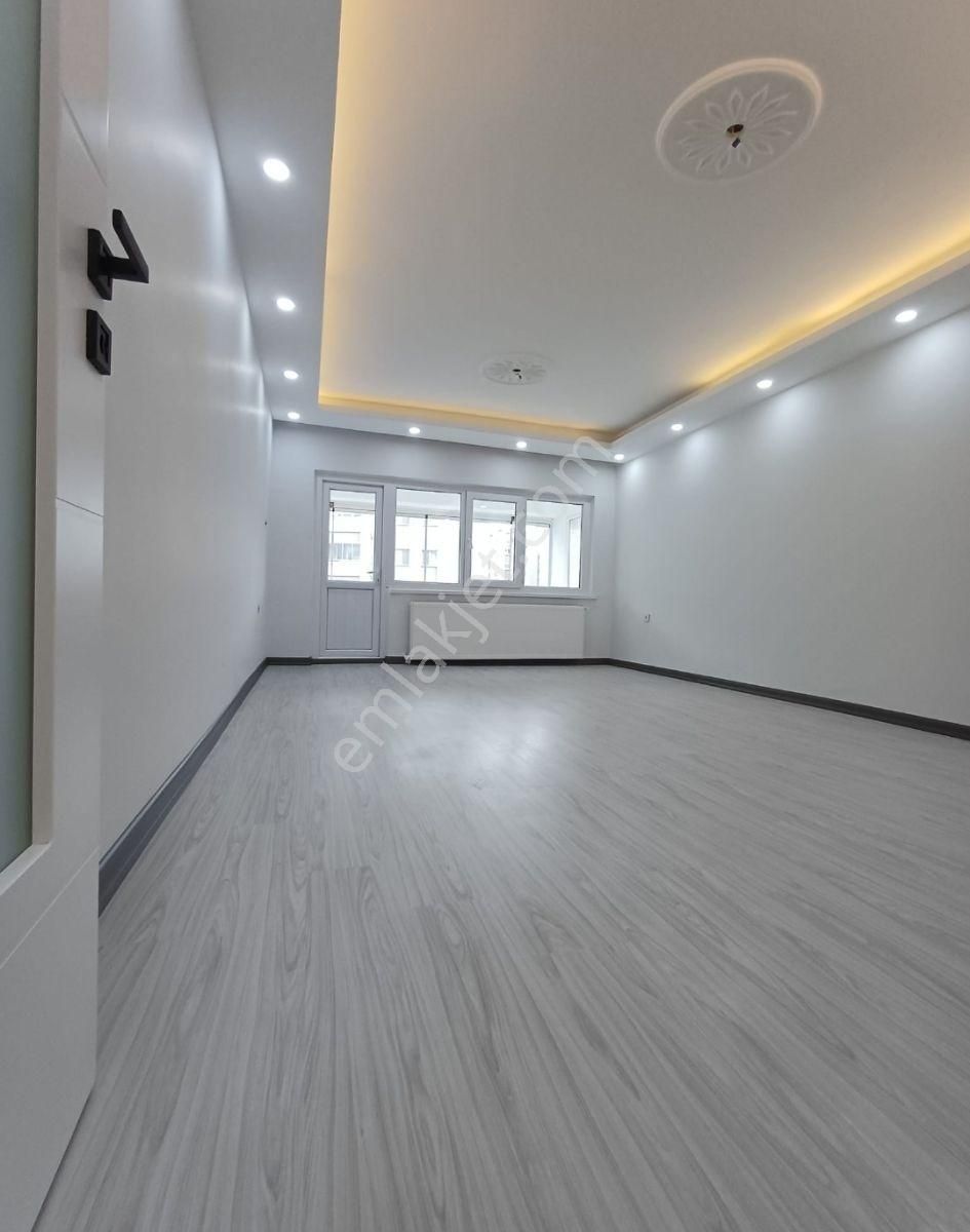 Elvankent Oğuzlarda Asansörlü Arakat Güney Ultra Lüks Yapılı - Görsel 3