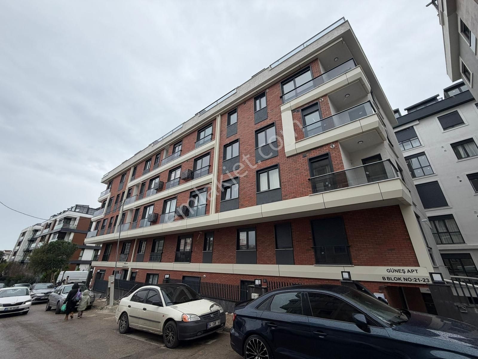 ▃yatırım▃altıntepe Kuğu Pastanesi Yakınında Geniş Ferah 2+1