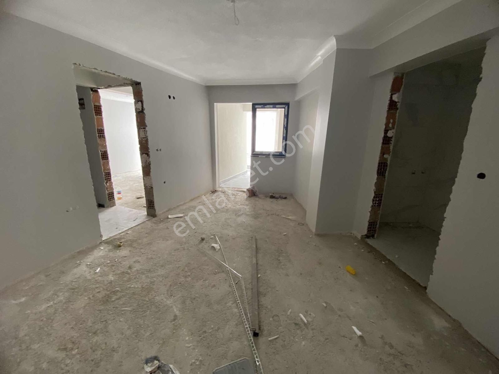 Yalova Altınova'da 3+1 Ebeveyn Banyolu Sıfır Daire - Görsel 17