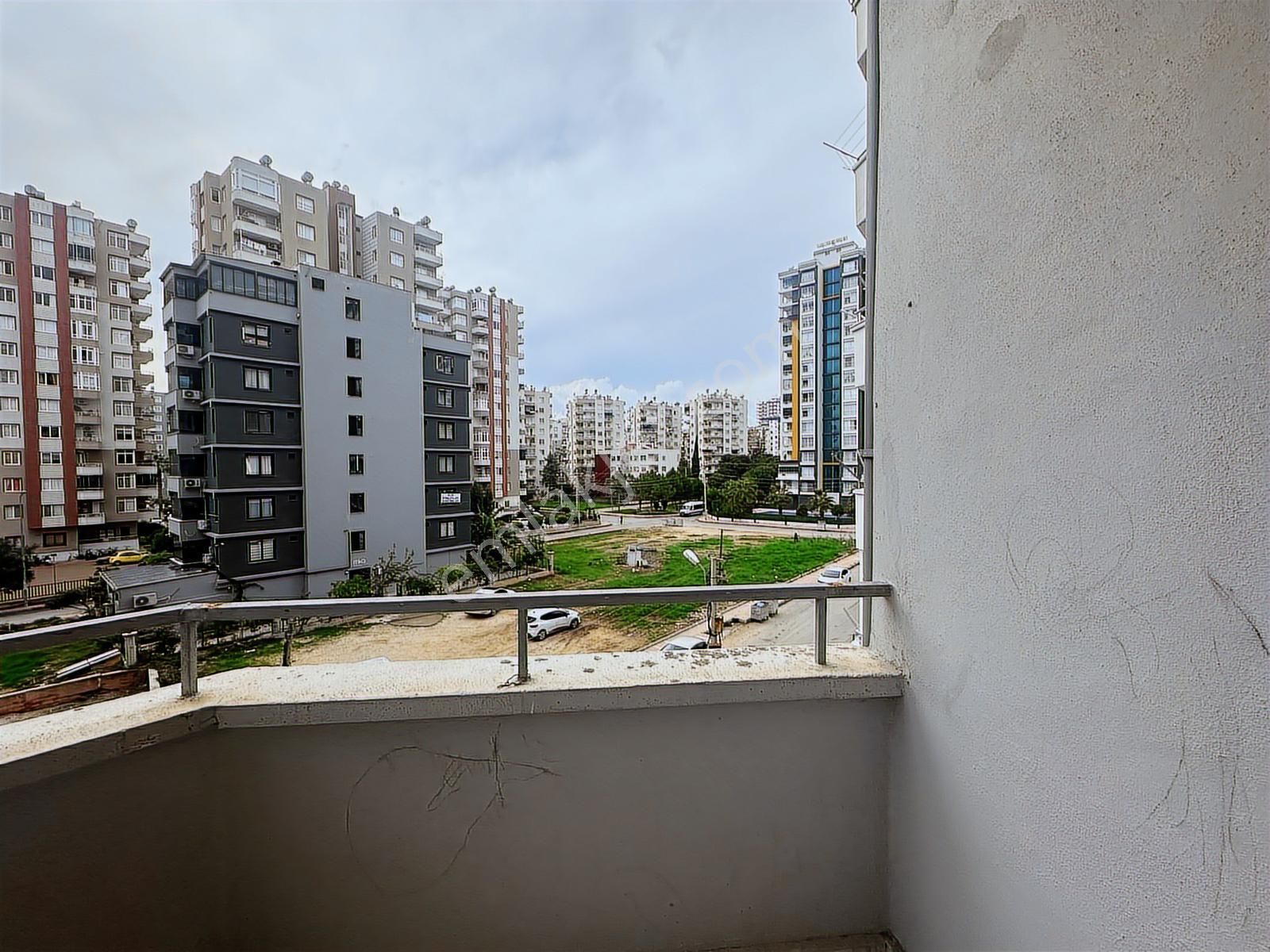 New Form'dan Menders Mah. Mercan Sitesinde Satılık 3+1 Daire - Görsel 2