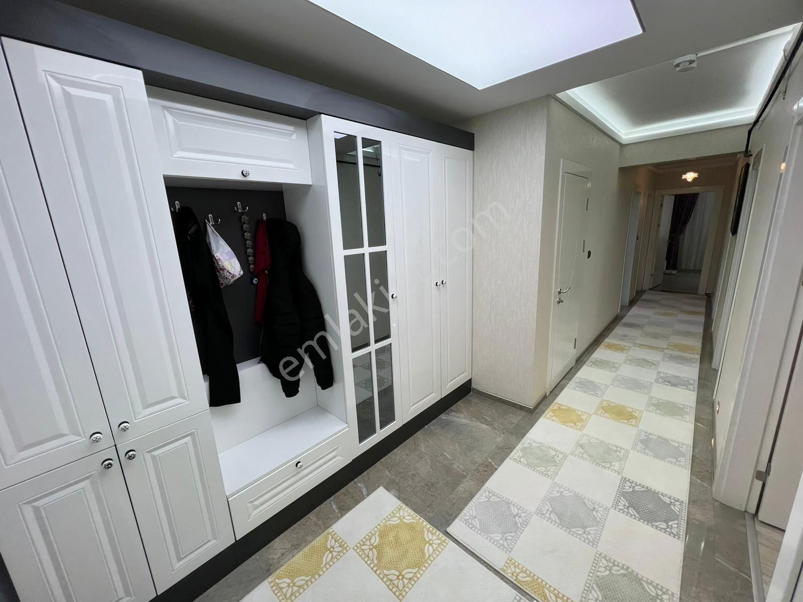 Yenikent M.kemal Mh.de 7.ara Katta Geniş Balkonlu Satılık Daire - Görsel 28