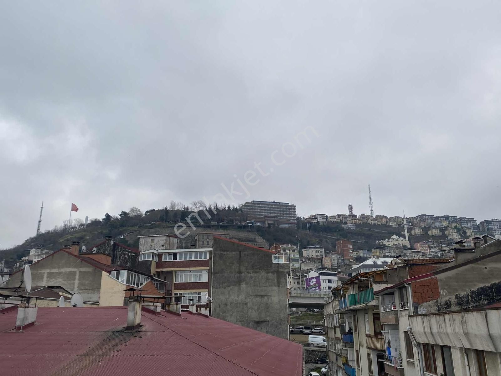 Vıp Gayrimenkulden Yeni Cumada Satılık Daire