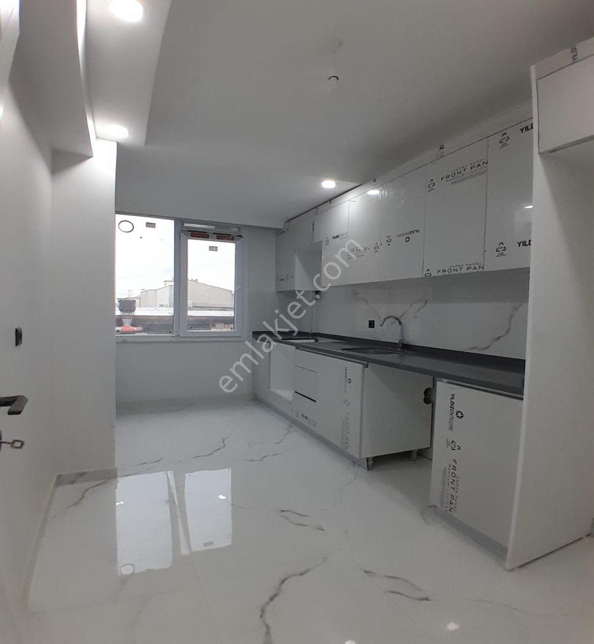 Avcılar D.köşklerde Metrobüse Çok Yakın 2+1 Sıfır Ara Kat - Görsel 7