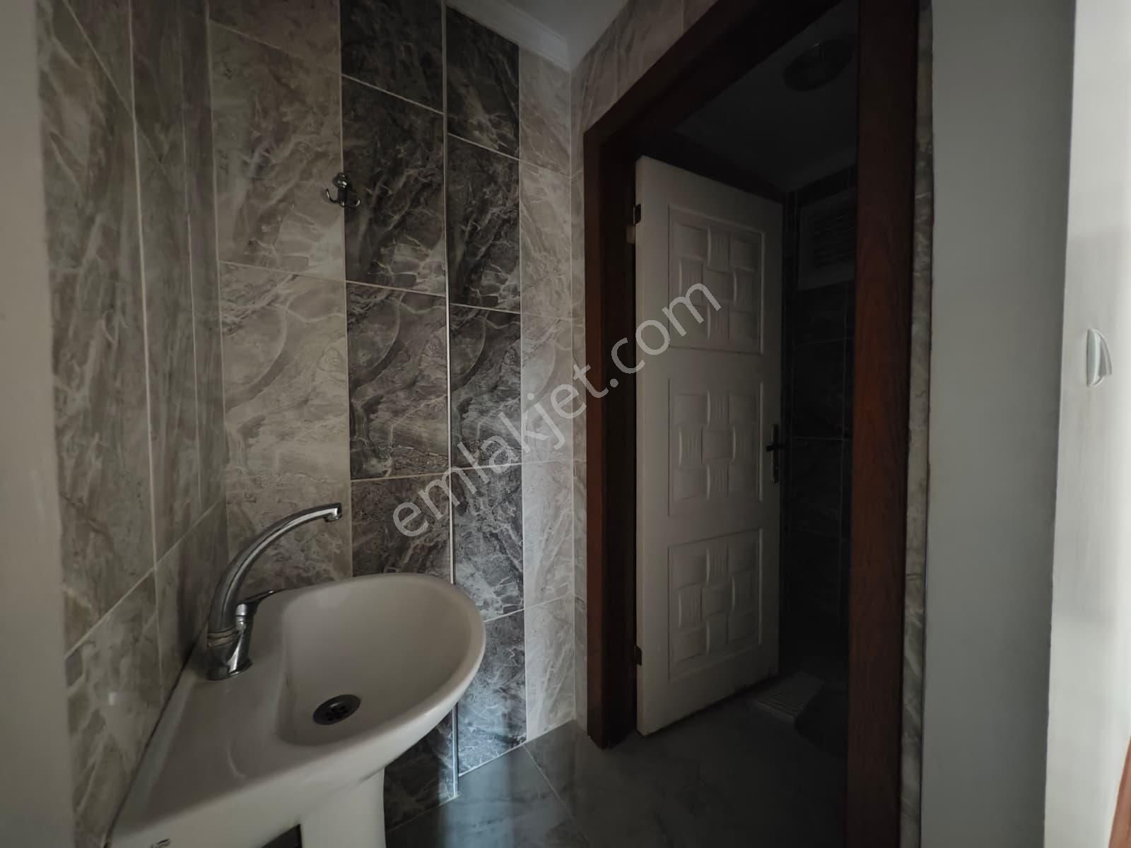 Hüseyingazi Göbek Dibi 3+1 Yapılı Asansörlü Satılık Daire !!! - Görsel 28