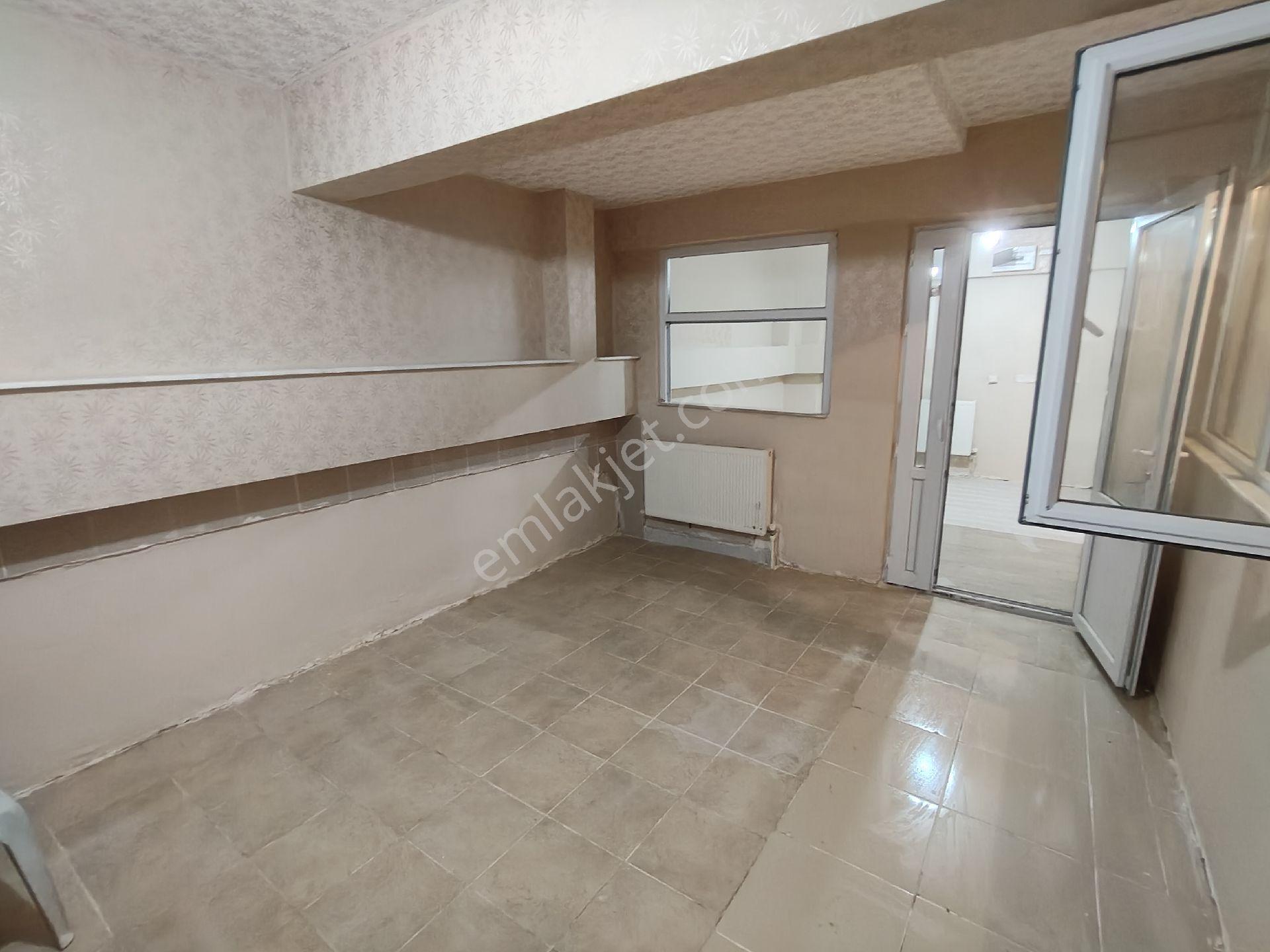 Ankara Satılık Dükkan 165m2 Daire Kul Uy 4 Wc Arsa Daire Takaslı - Görsel 3