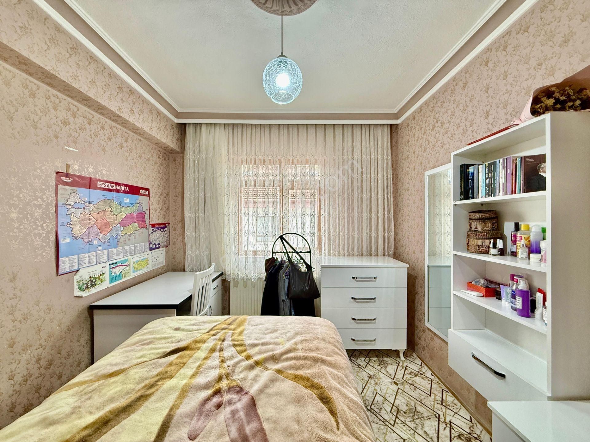 Pursaklar Mehmet Zengin Emlak'tan Merkezde Yapılı Masrafsız 3.kat 3+1 Daire - Görsel 18