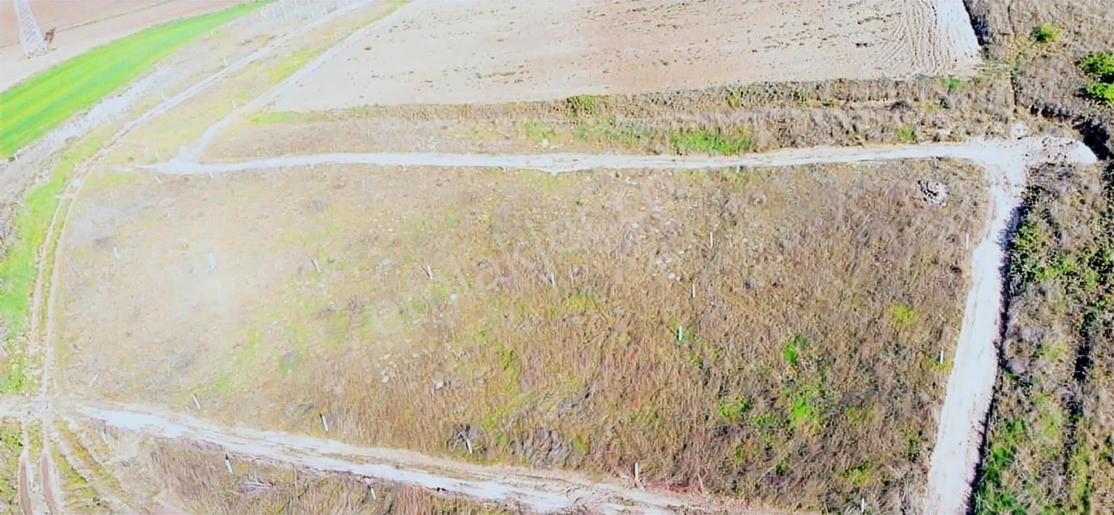 B.cekmece Merkeze 5 Dk Mesafede 250 M2 Imarlı Arsa 1500'000₺فرصة - Görsel 2