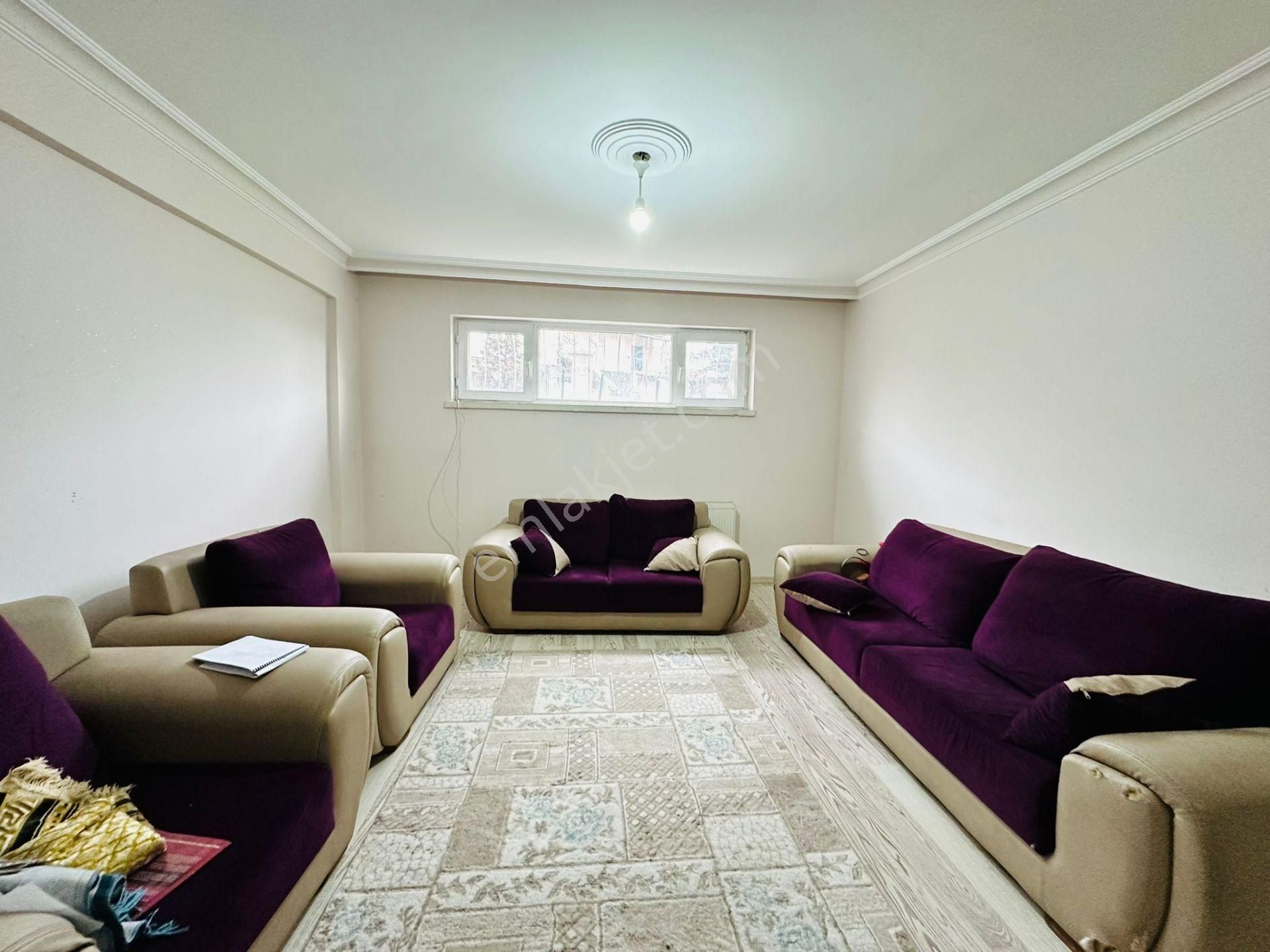 Ekin'de Bostancık Caddesi Yakını Giriş Katta 3+1 Satılık Daire !!! - Görsel 2