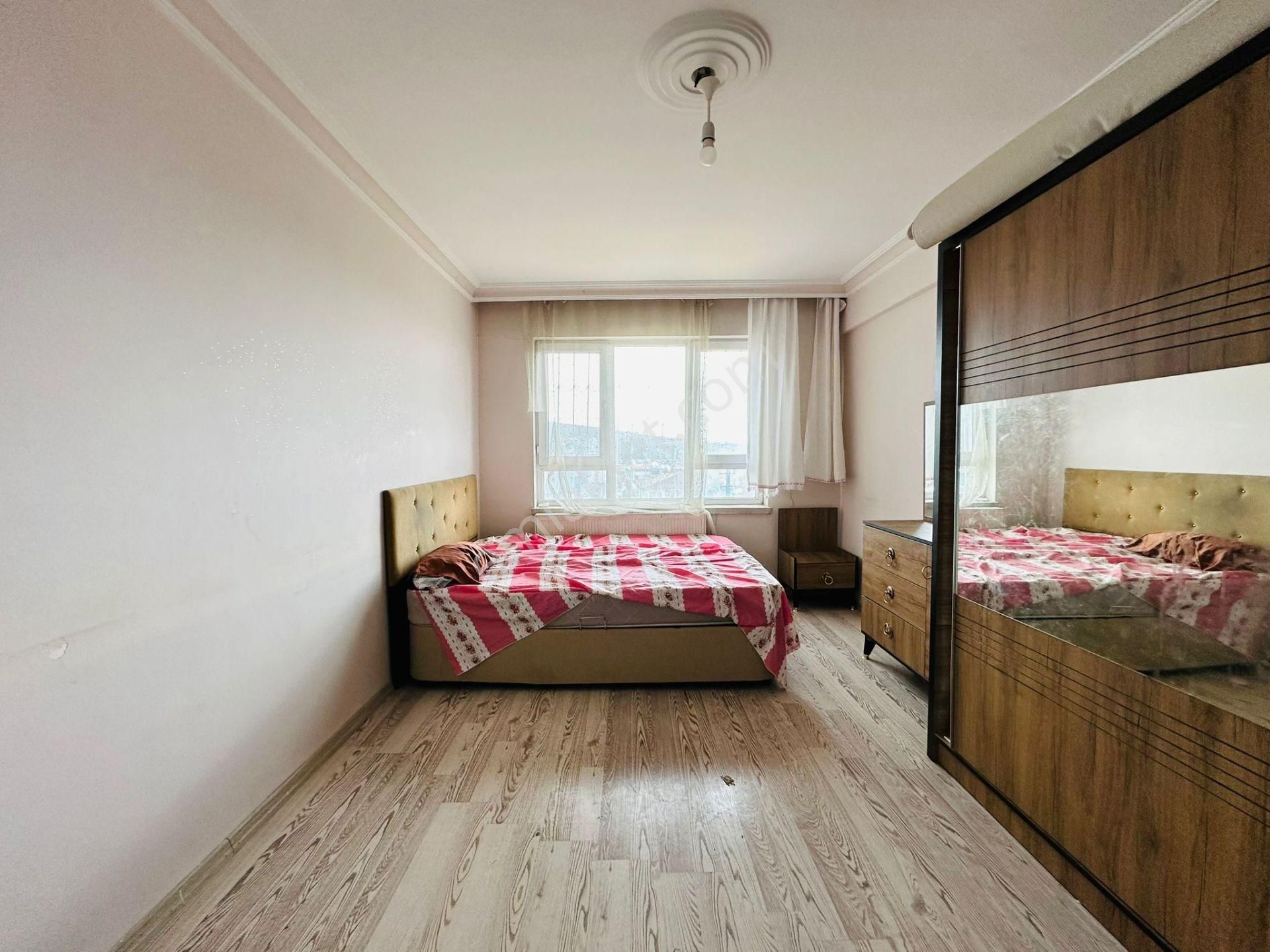 Ekin'de Bostancık Caddesi Yakını Giriş Katta 3+1 Satılık Daire !!! - Görsel 8