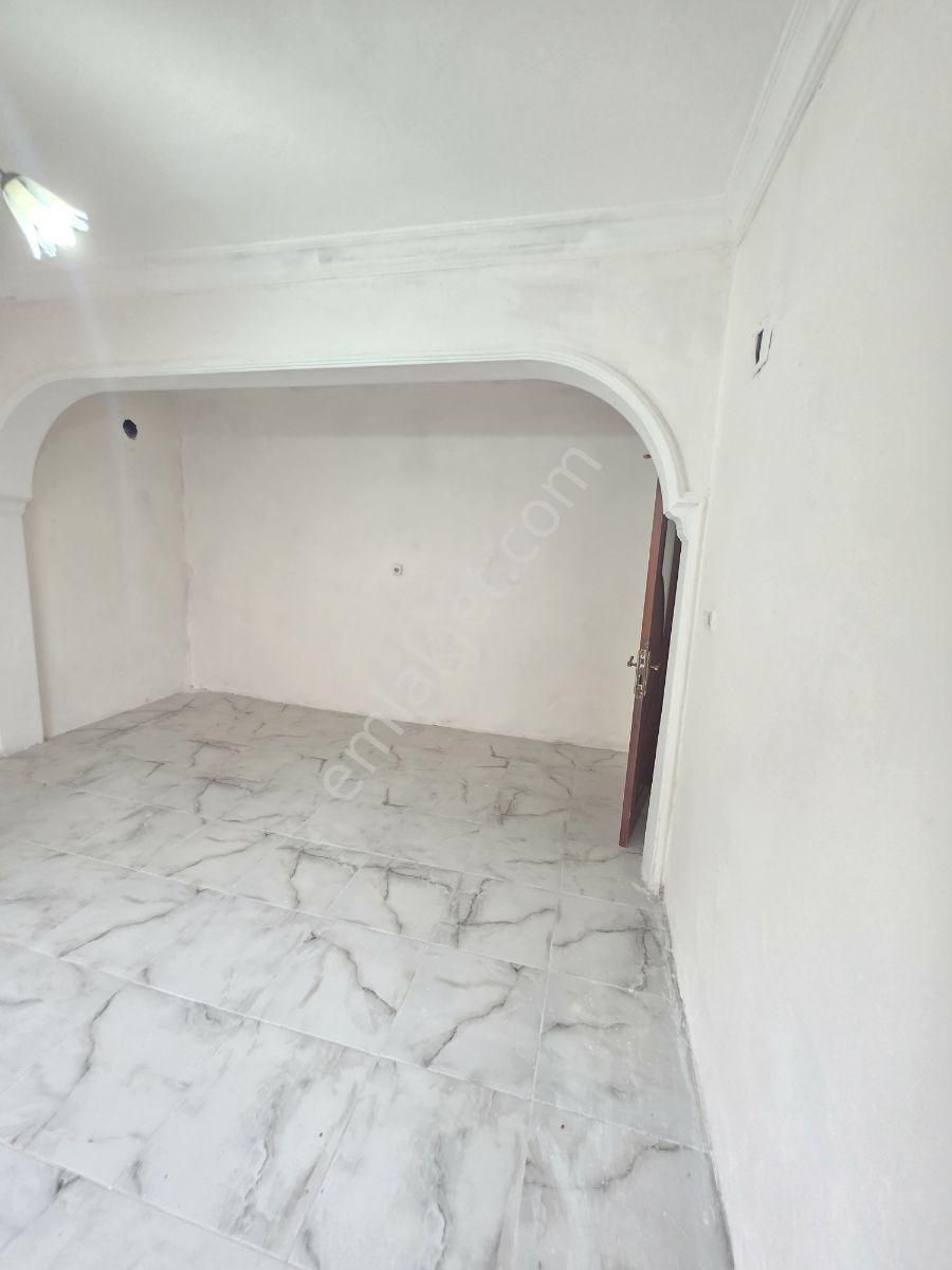 Gündoğdu Mahallesi'nde 2 Katlı 2+1 155m² Arsa İçerisinde Bahçel - Görsel 33