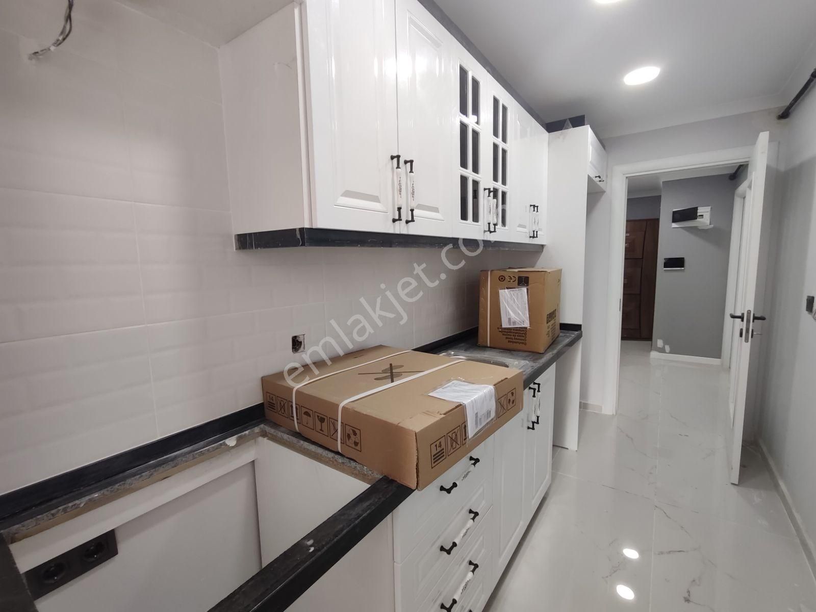 Çekmeköy Merkez Mahallesi'nde Satılık Daire - Görsel 2