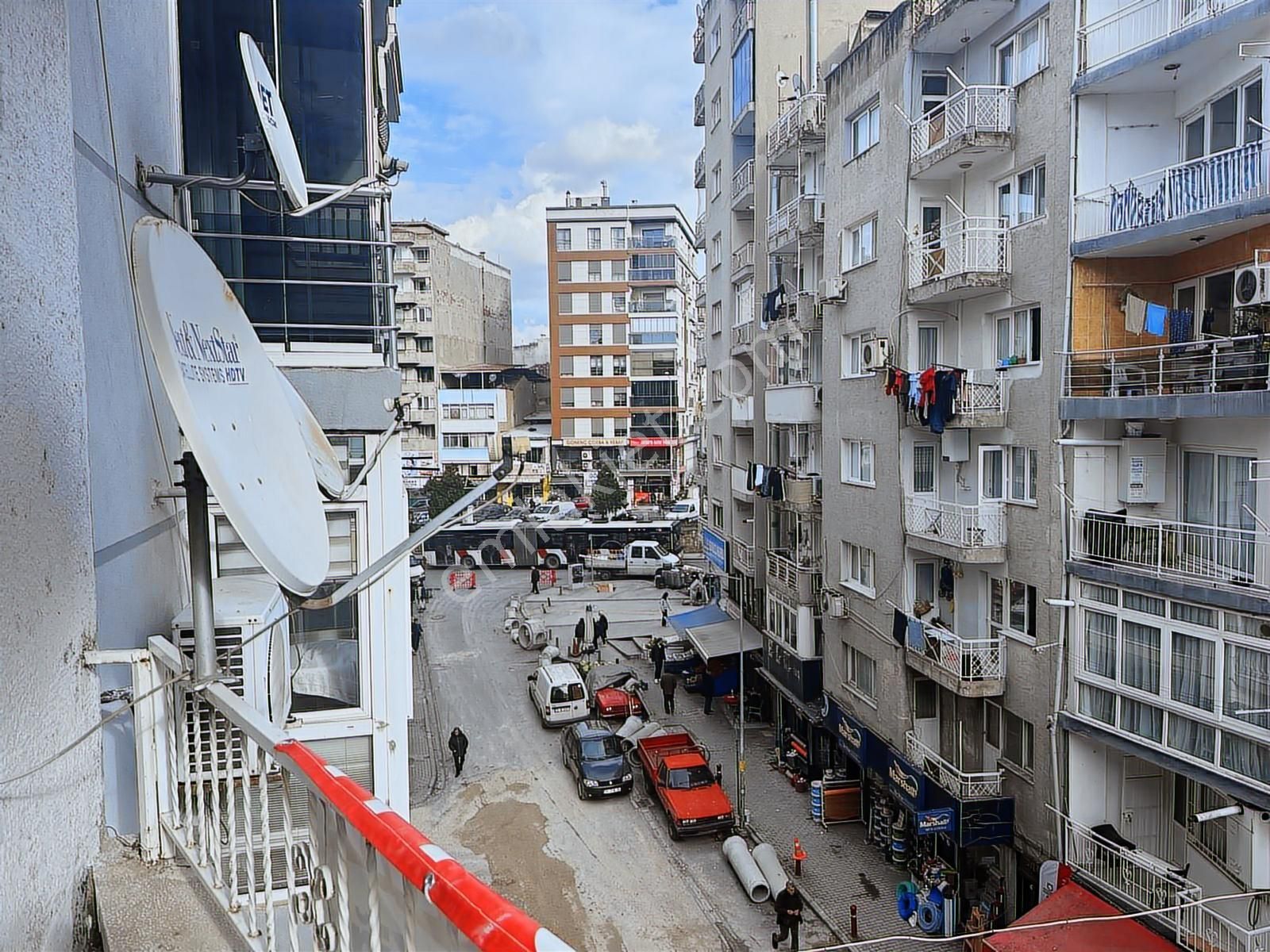 Konak Atilla Mah. Satılık 2+1 Daire - Görsel 13