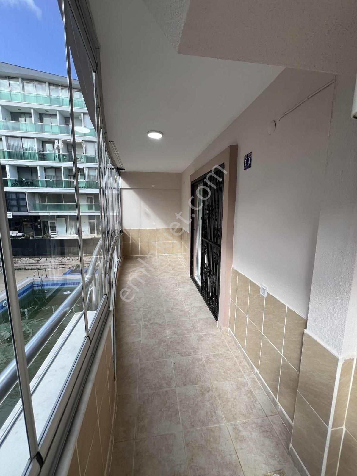 Didim Merkezde Havuzlu Site İçinde 3+1 Lüks Daire Acil Satılık ! - Görsel 18