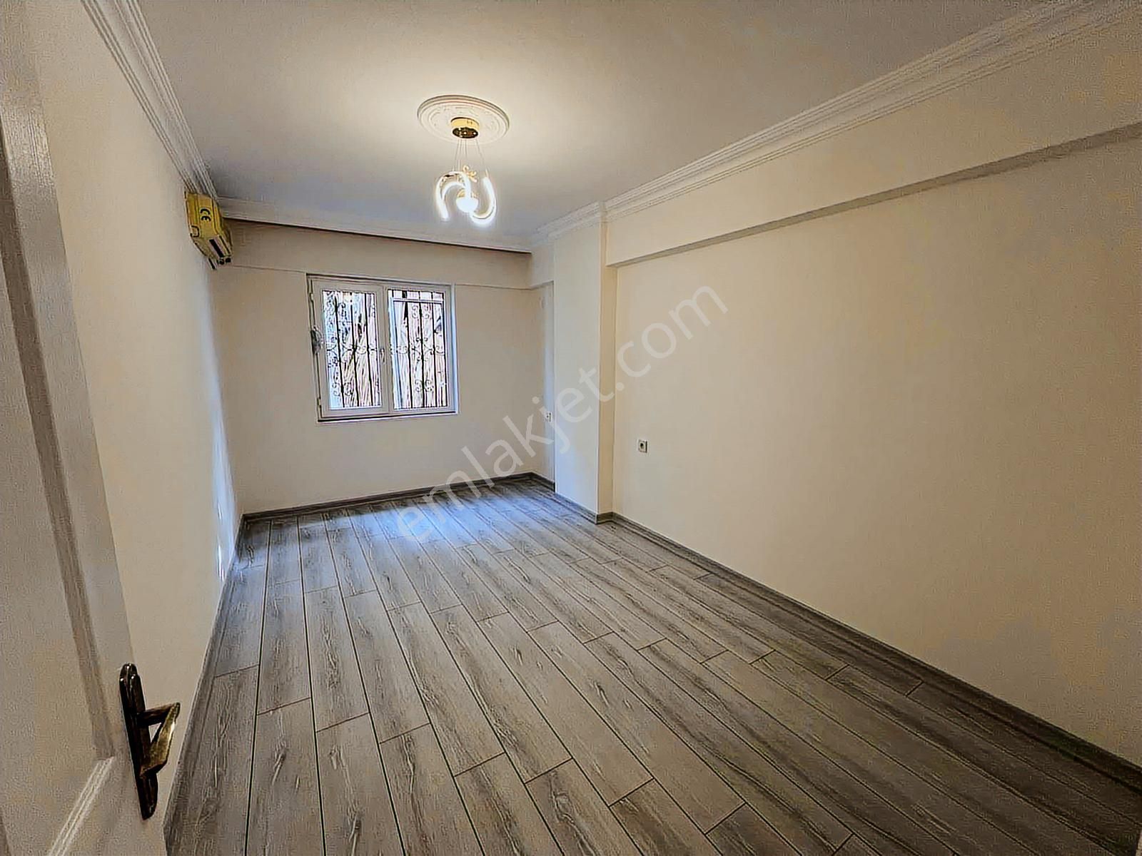 Didim Merkezde Havuzlu Site İçinde 3+1 Lüks Daire Acil Satılık ! - Görsel 3