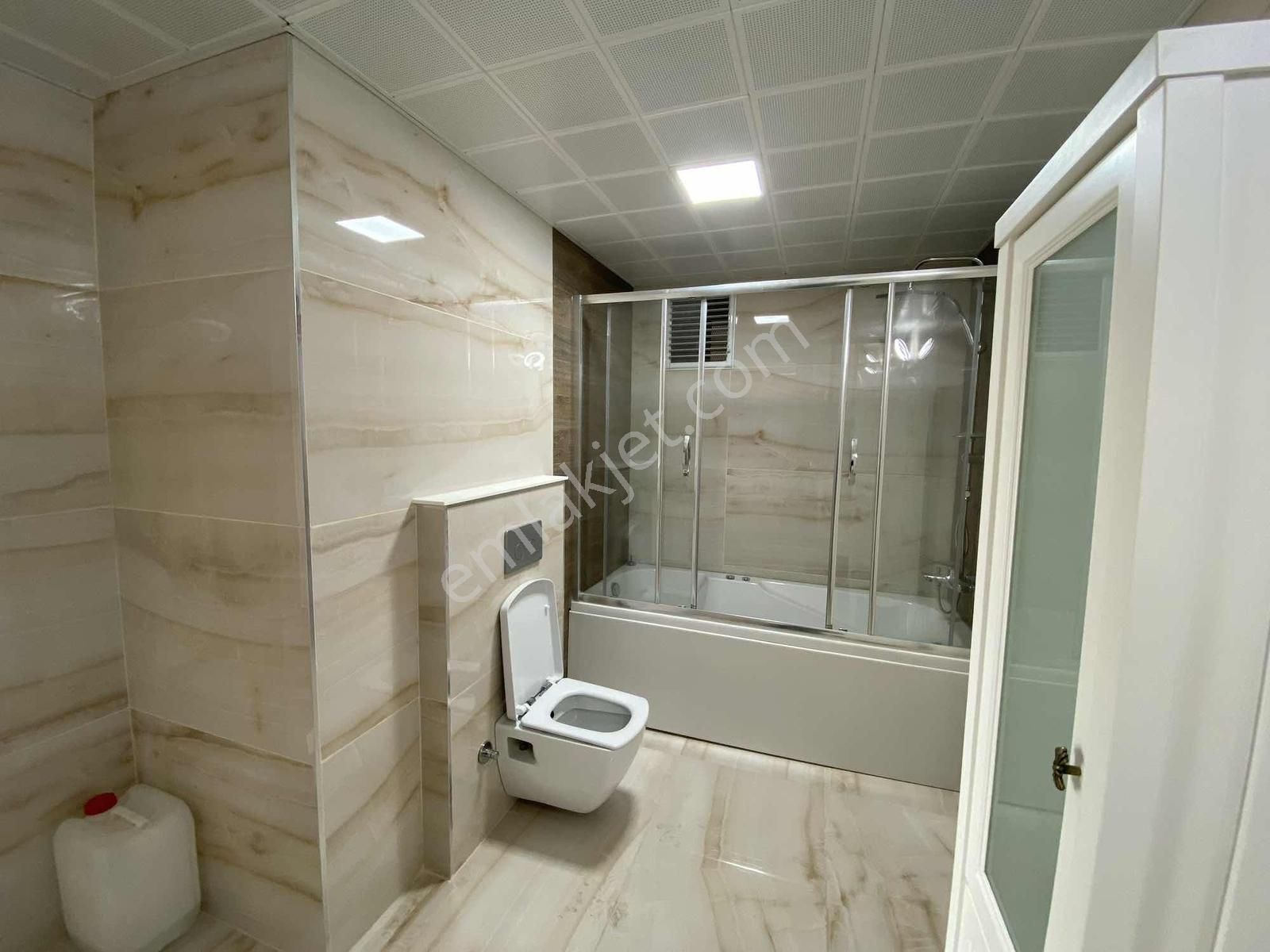 Çobanlıda Denize Sıfır Binada Dubleks Daire - Görsel 11