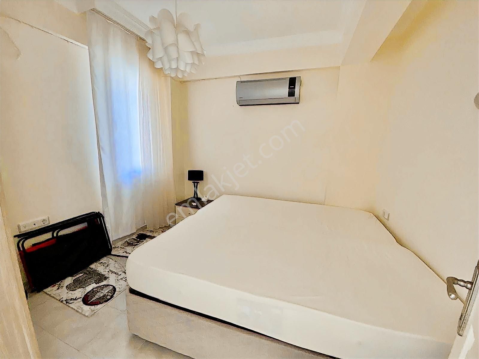 Deniz Manzalı Havuzlu Sitede Eşyalı Kiralık Daire - Görsel 13