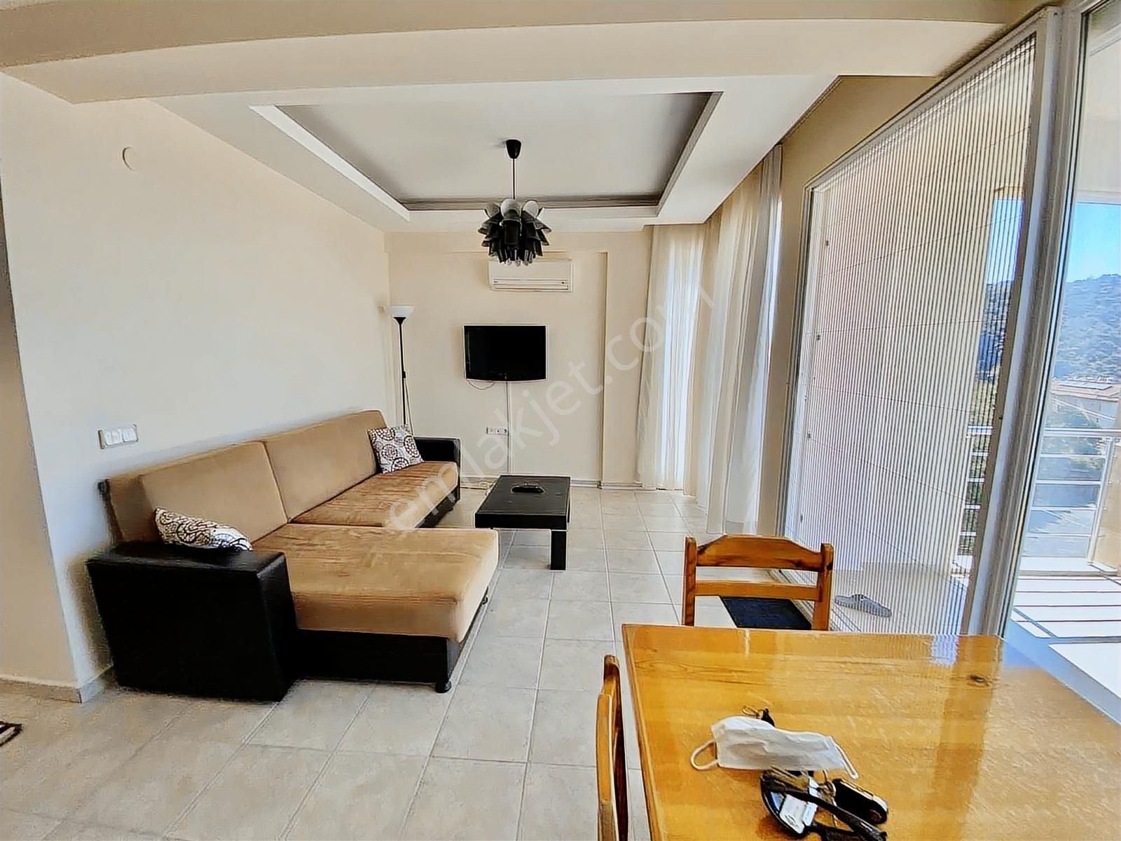 Deniz Manzalı Havuzlu Sitede Eşyalı Kiralık Daire - Görsel 6