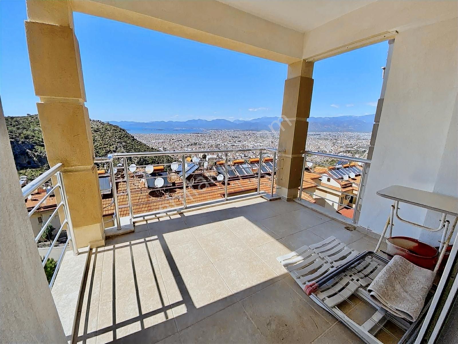 Deniz Manzalı Havuzlu Sitede Eşyalı Kiralık Daire - Görsel 3