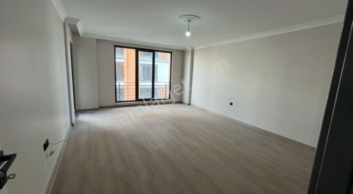 Sultanbeyli Battalgazi'de Kiralık 120m2 Otoparklı 3+1 Lüks Daire - Görsel 10