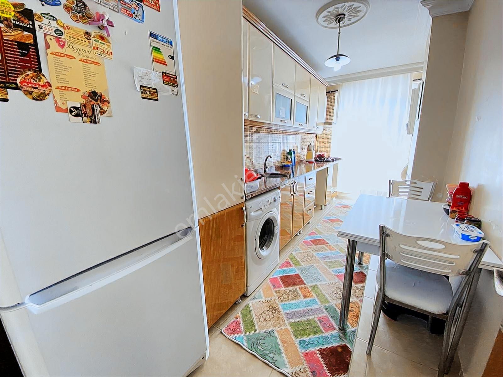 Avcılar Denizköşkler Mah. Öğrenci Ve Çalışana Eşyalı Apart Oda - Görsel 17