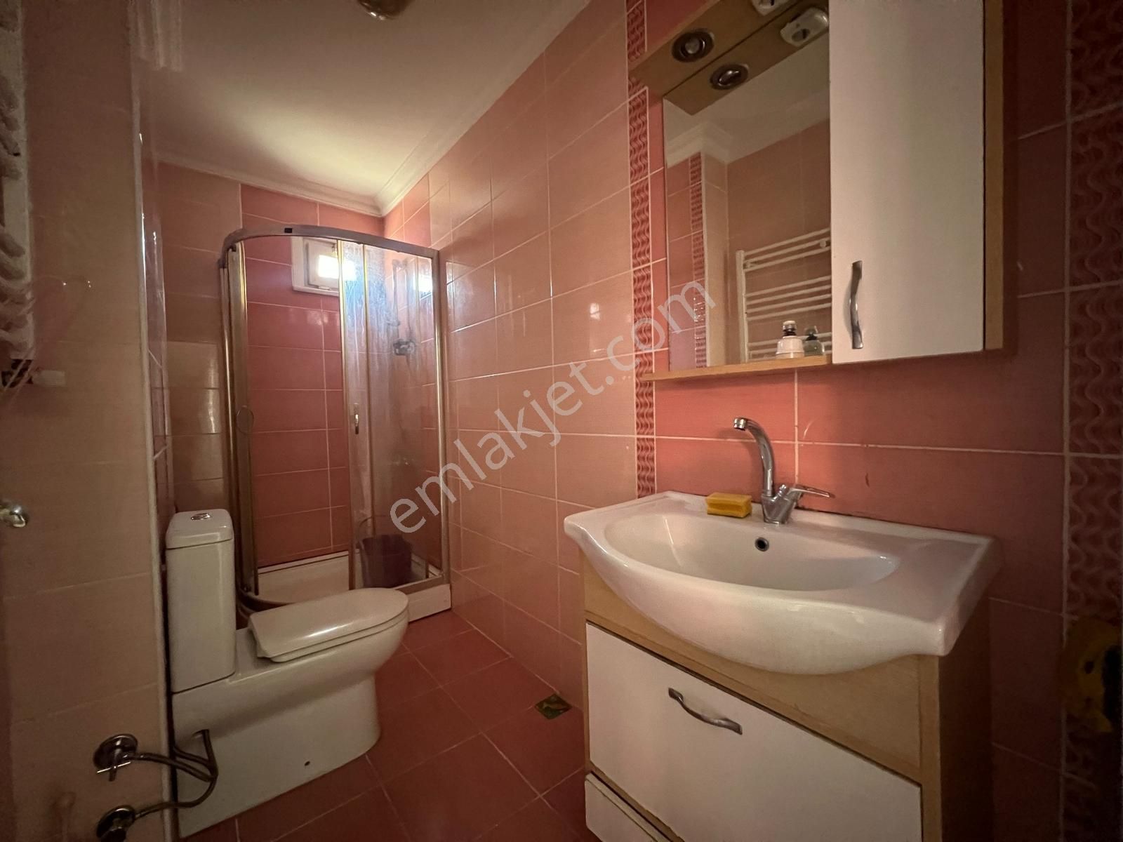 Pegaas'tan Üniv. Mah. Metrobüse 3dk Ön Cephe 4+1 Satılık Dubleks - Görsel 2