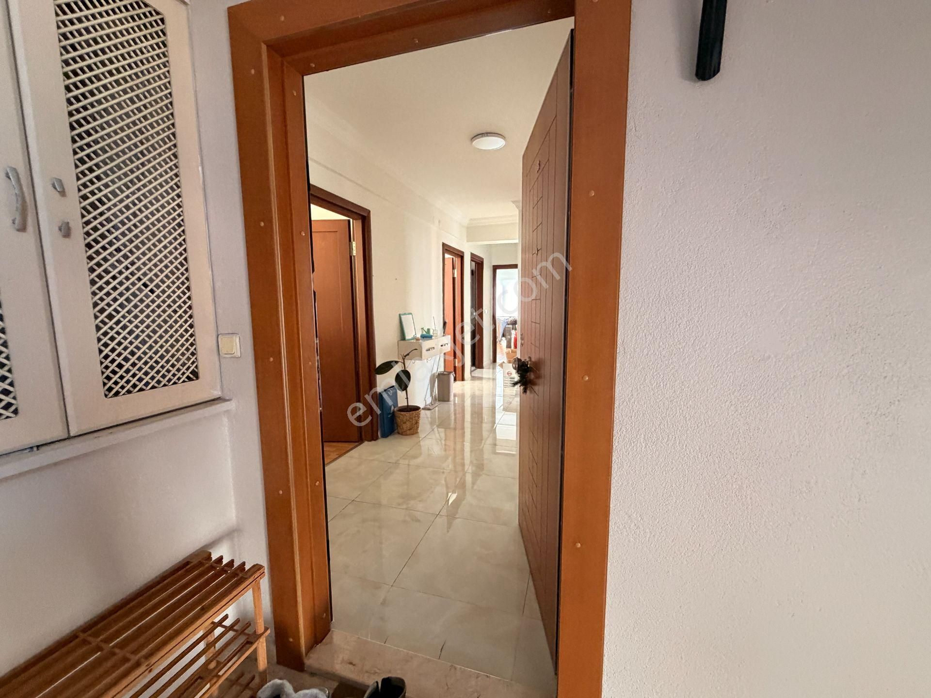 Ümraniye Çamlık Mah Çift Balkonlu 3+1 Kiralık Daire Geniş - Görsel 6