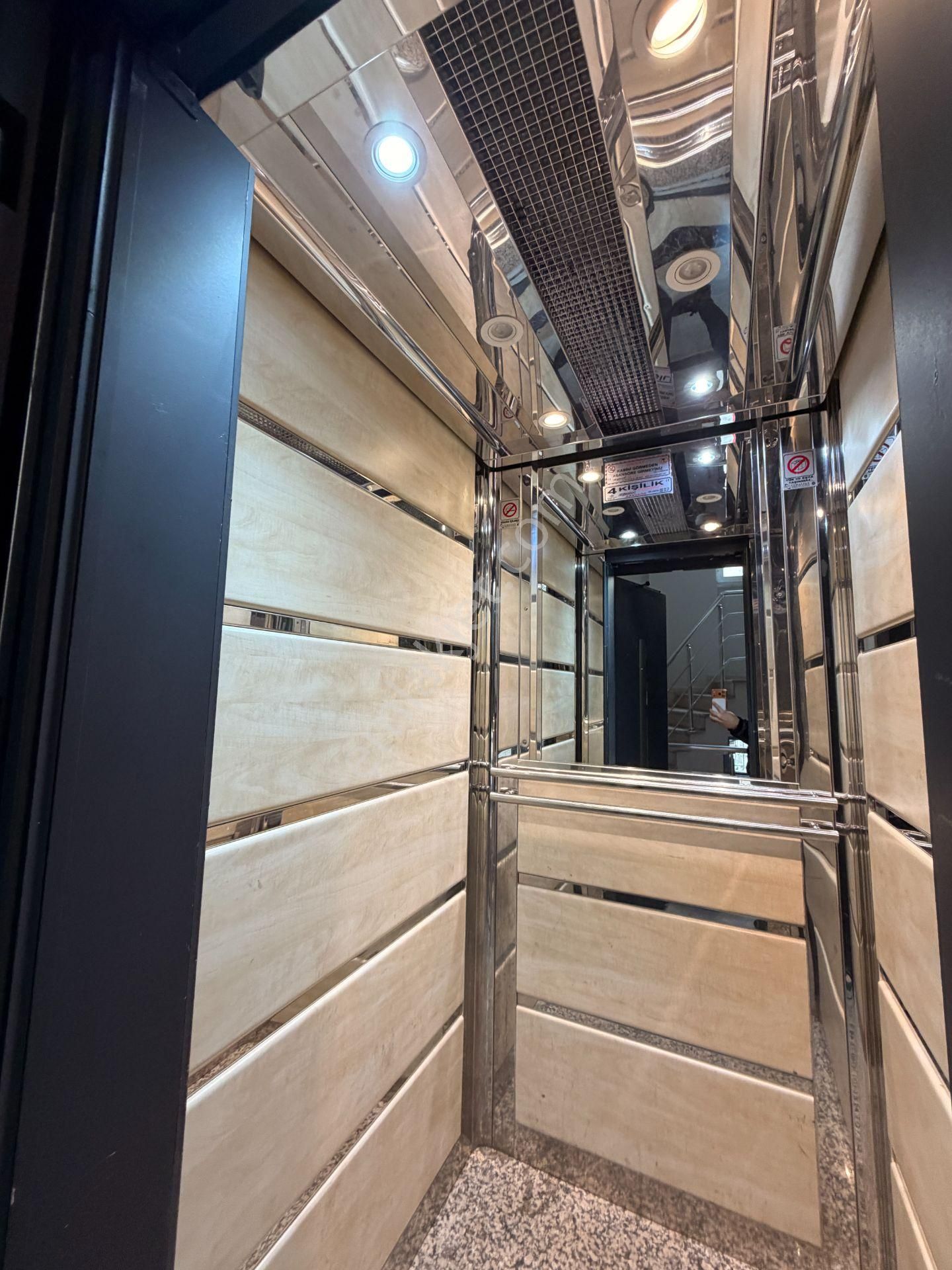 Ümraniye Çamlık Mah Çift Balkonlu 3+1 Kiralık Daire Geniş - Görsel 5