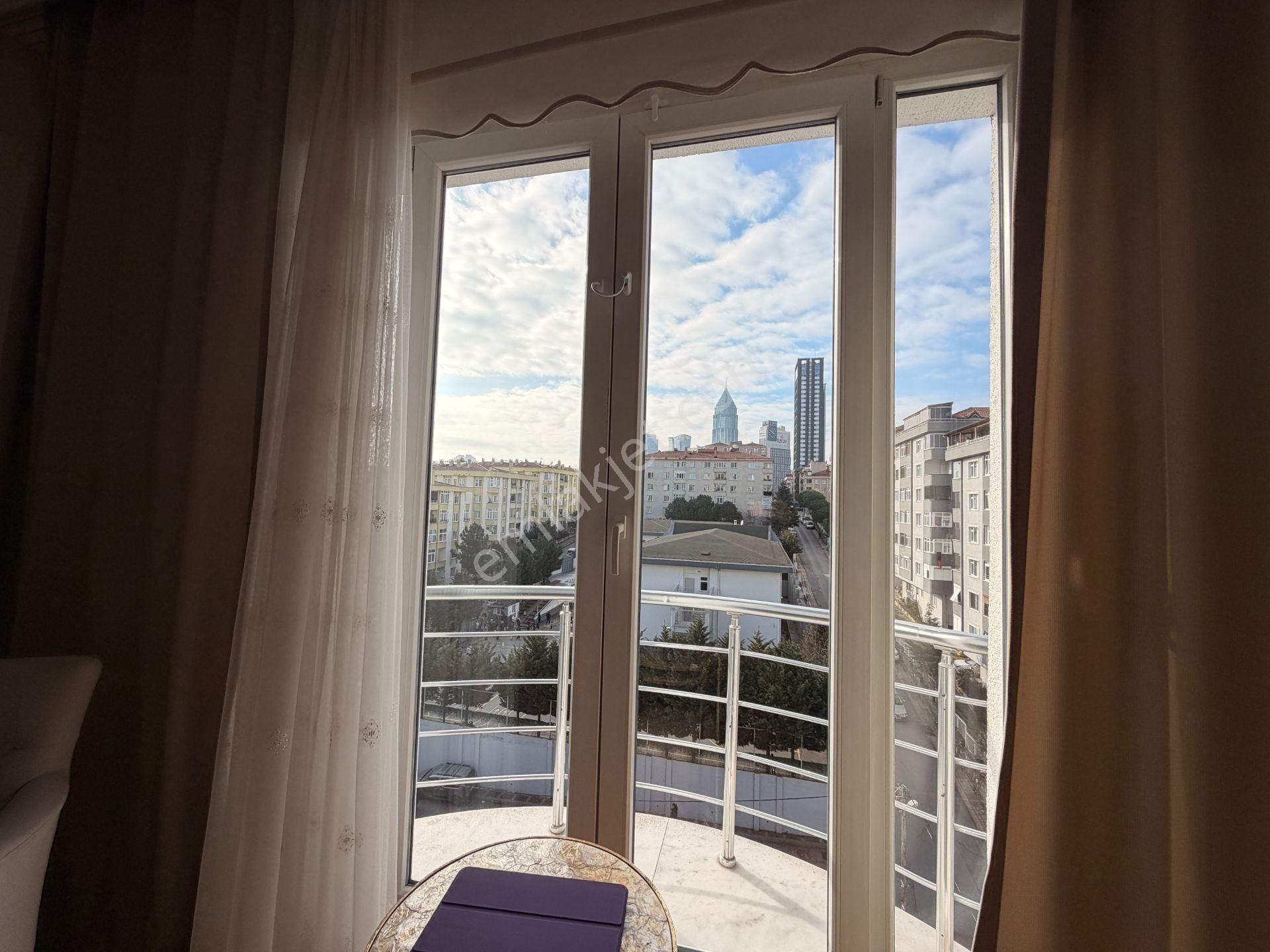 Ümraniye Çamlık Mah Çift Balkonlu 3+1 Kiralık Daire Geniş - Görsel 13