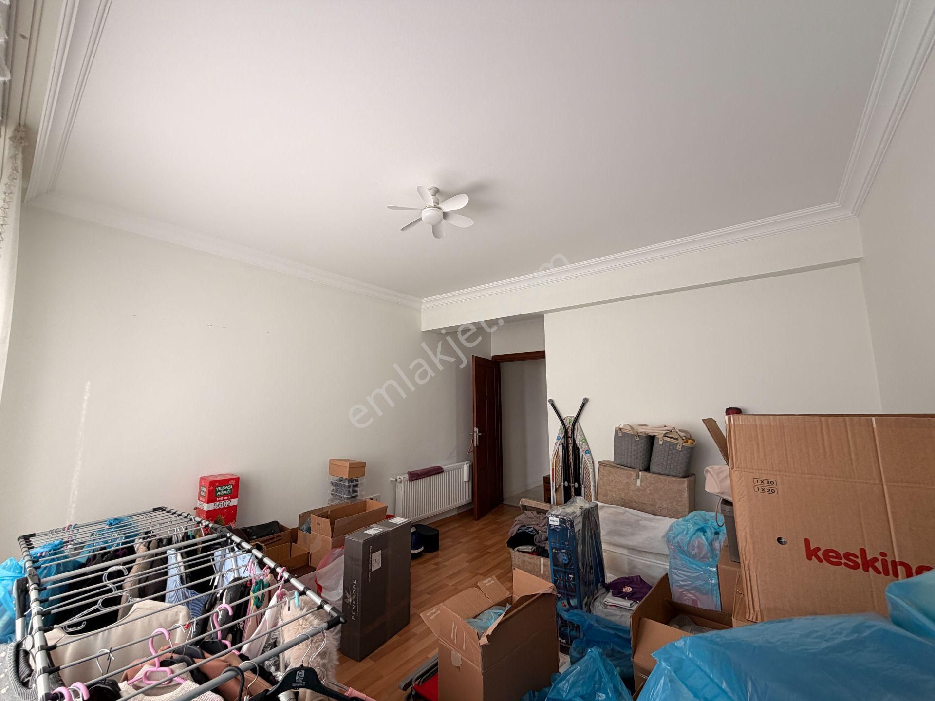 Ümraniye Çamlık Mah Çift Balkonlu 3+1 Kiralık Daire Geniş - Görsel 32