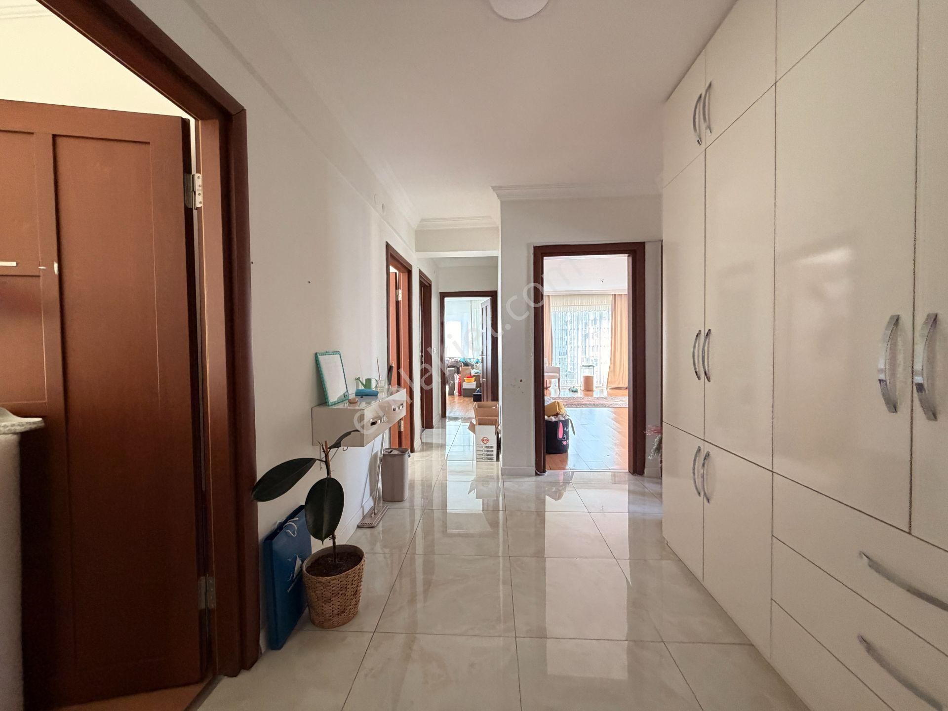 Ümraniye Çamlık Mah Çift Balkonlu 3+1 Kiralık Daire Geniş - Görsel 7