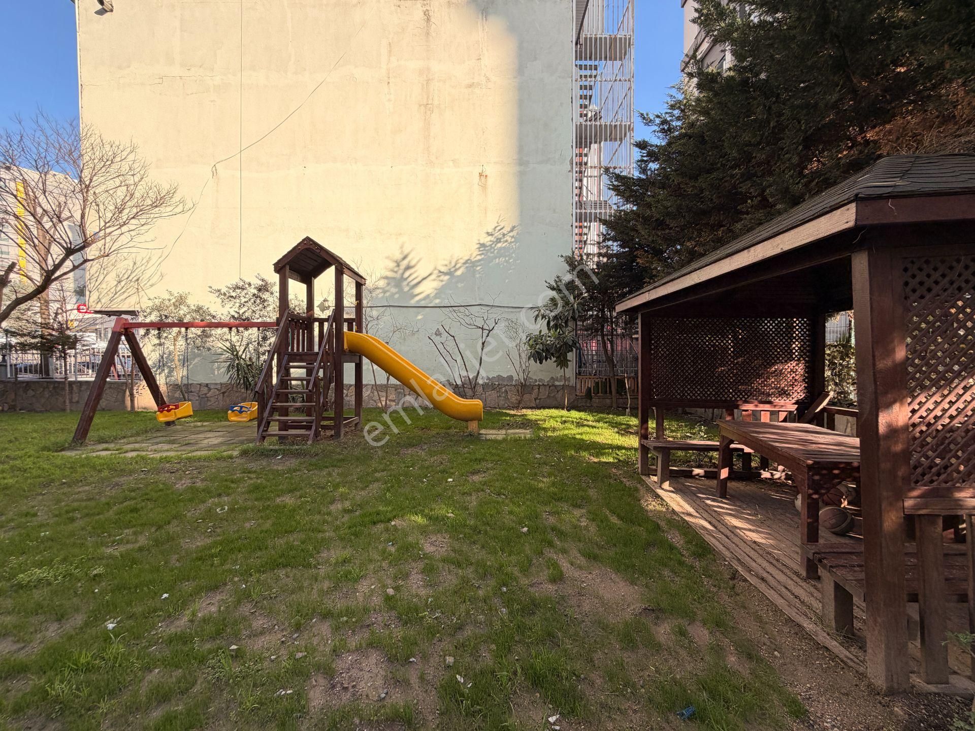 Ümraniye Çamlık Mah Çift Balkonlu 3+1 Kiralık Daire Geniş - Görsel 33