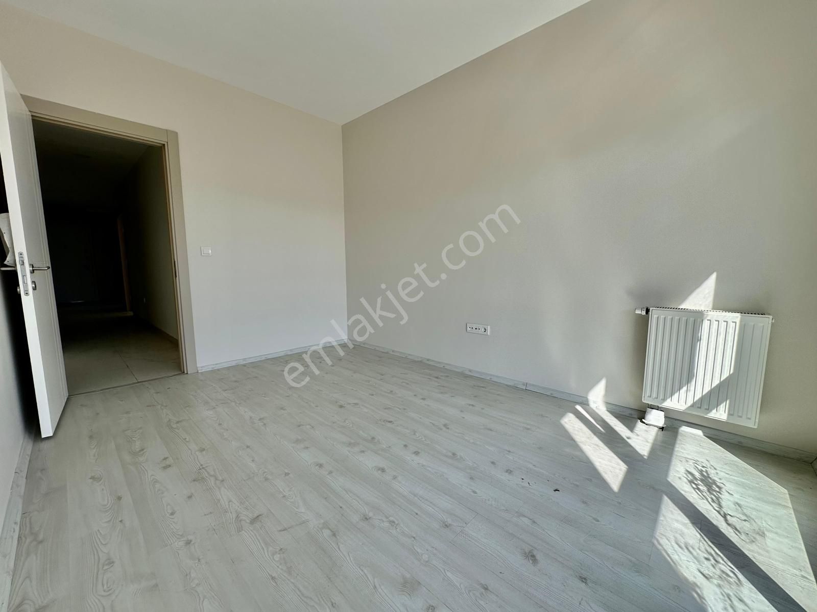 Pegaas'tan Gölkent Evlerinde 4+1 Ara Kat Kiralık Daire - Görsel 8