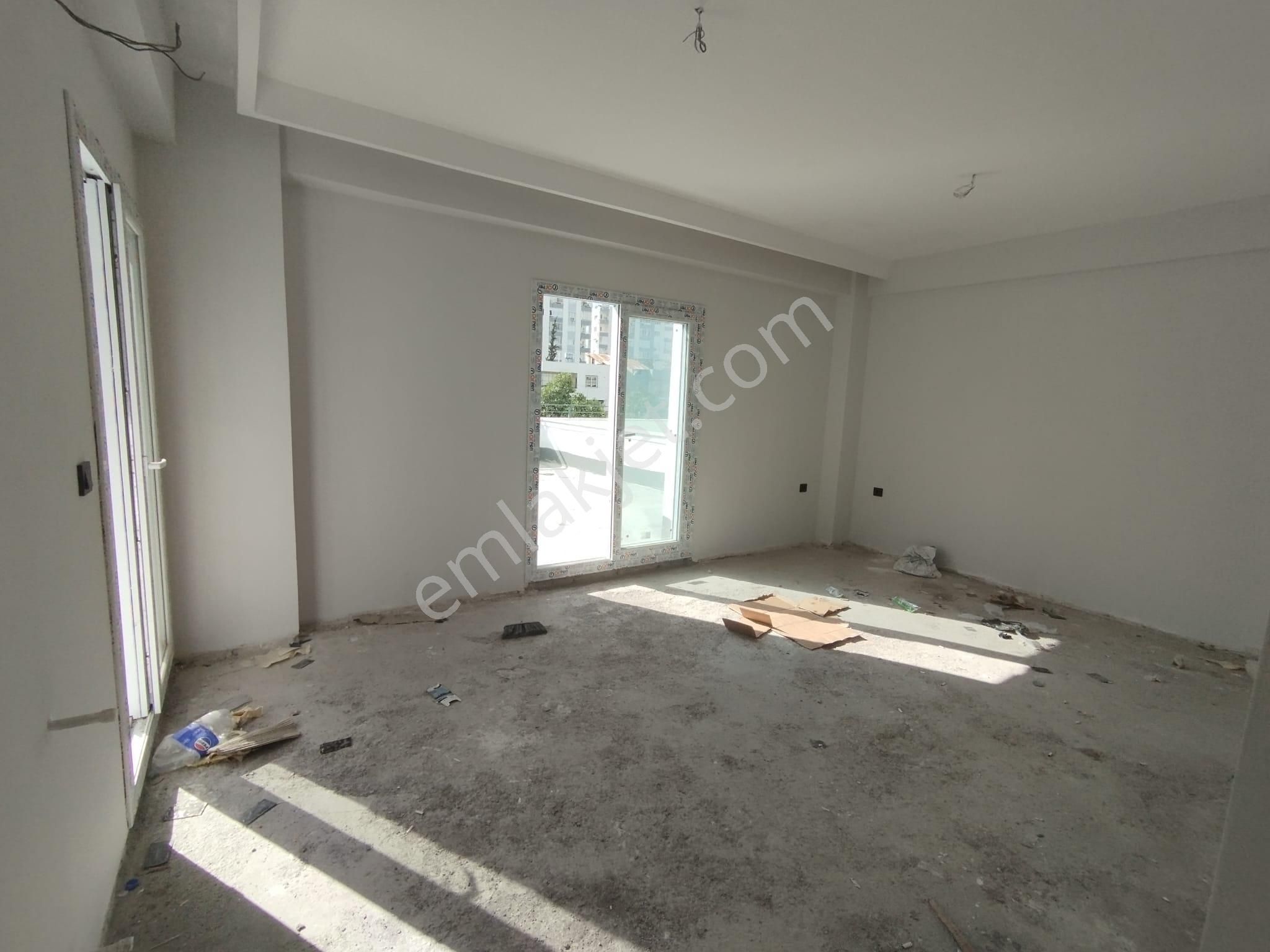 Mavi Bulvar Üzerinde Sitede 3+1 Kapalı Mutfak Sıfır Cazip Daire - Görsel 2