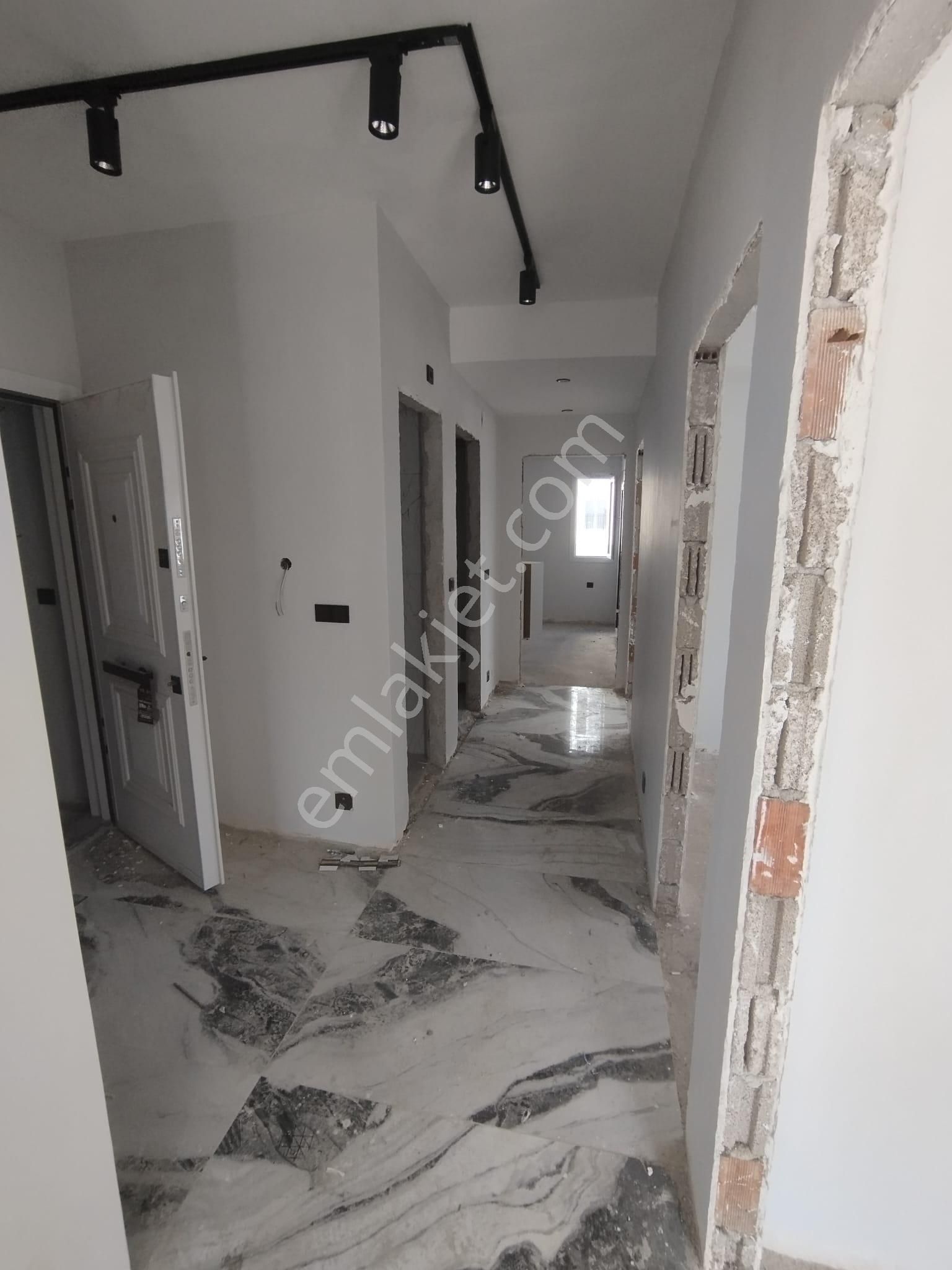 Mavi Bulvar Üzerinde Sitede 3+1 Kapalı Mutfak Sıfır Cazip Daire - Görsel 7