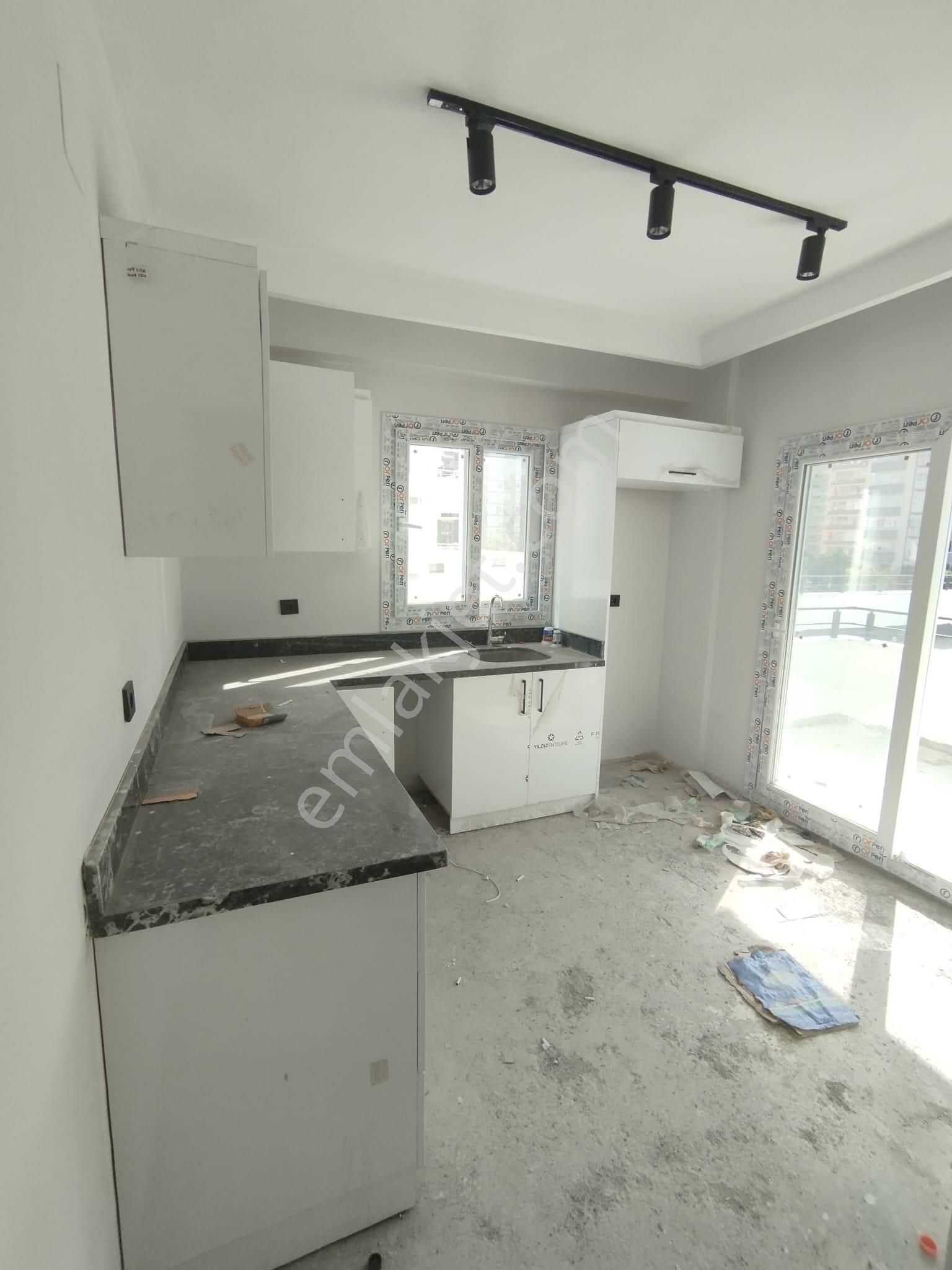 Mavi Bulvar Üzerinde Sitede 3+1 Kapalı Mutfak Sıfır Cazip Daire - Görsel 8