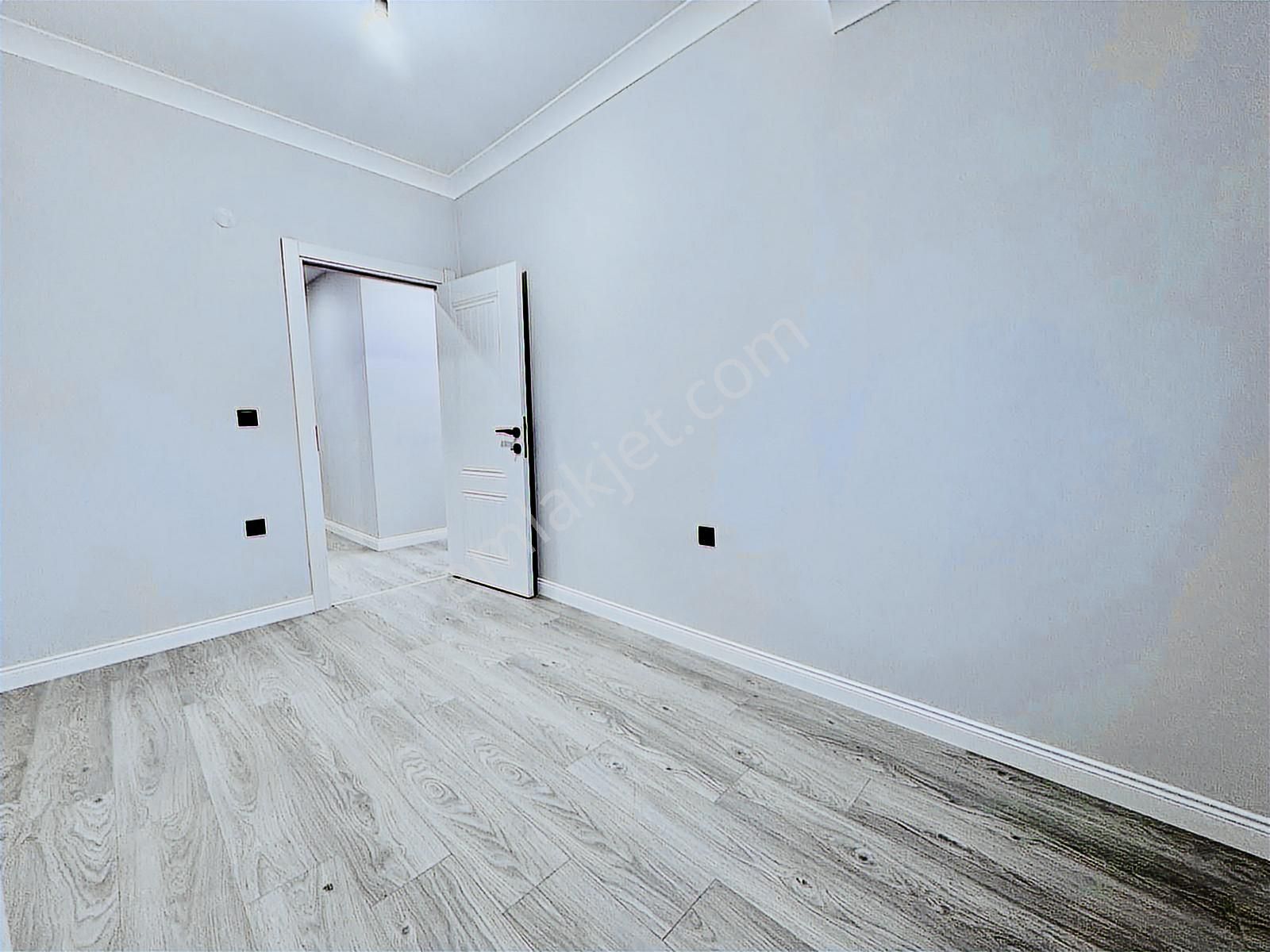 Pegaas'tan E-5'e Cephe Sıfır 4+2 Dublex Satılık Daire - Görsel 8